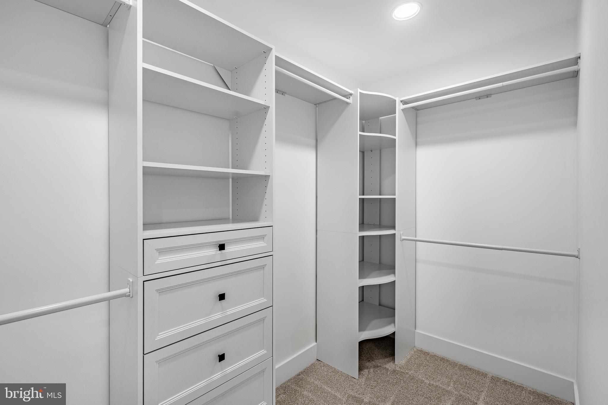 STENNING HILLS - Residential