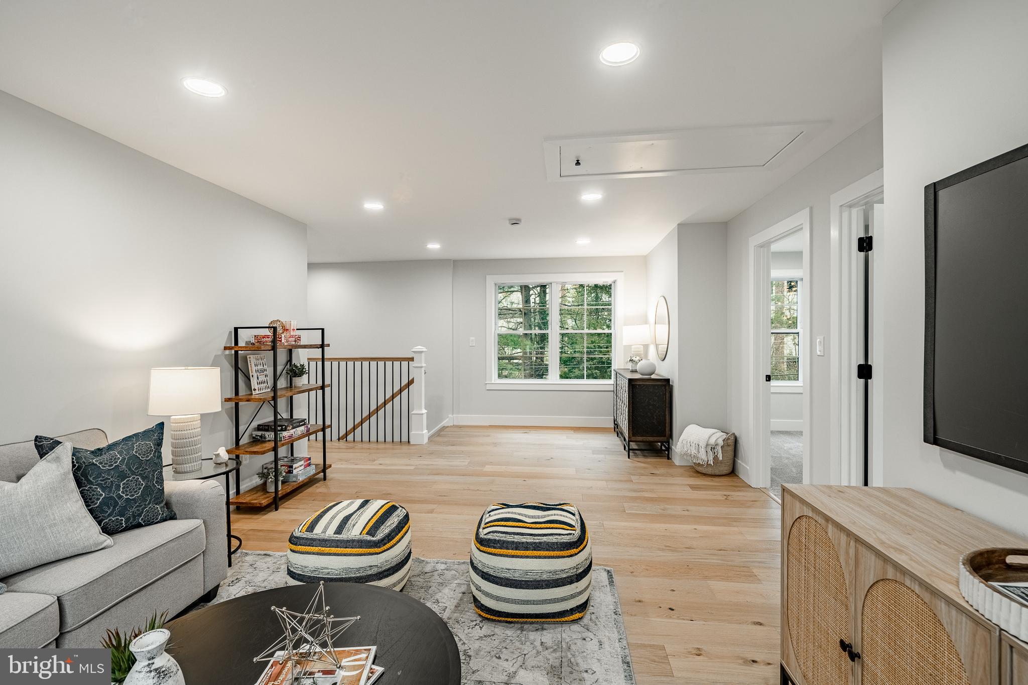 STENNING HILLS - Residential