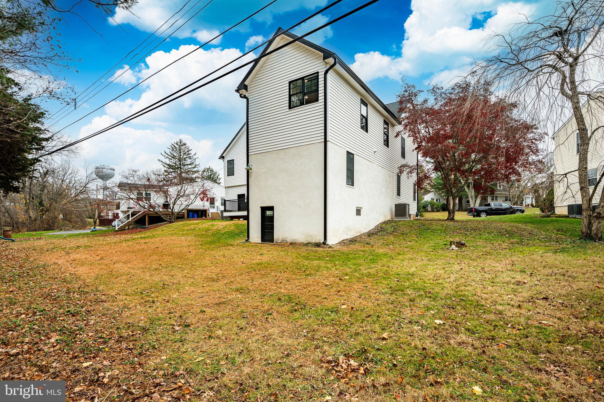 STENNING HILLS - Residential