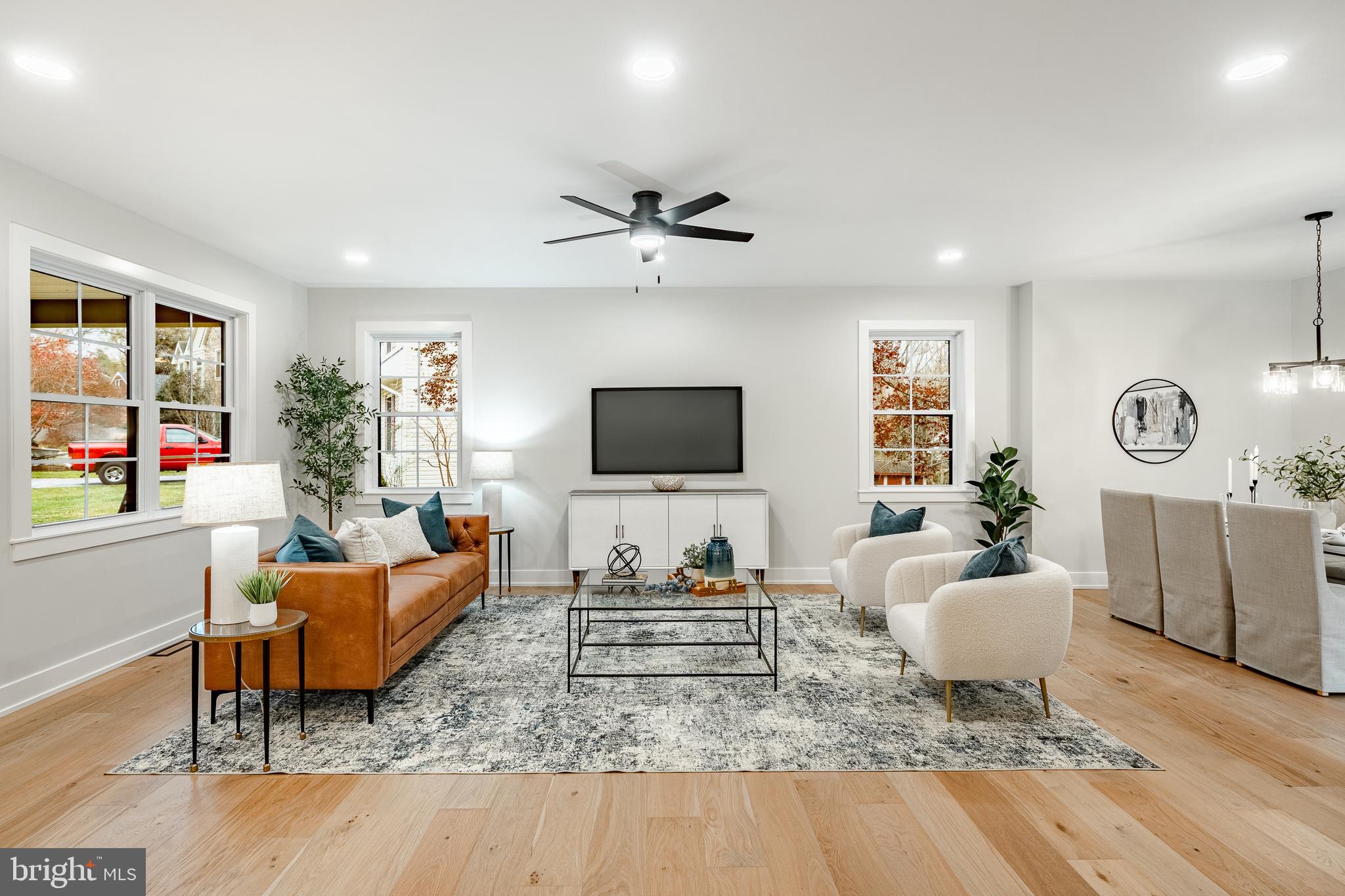 STENNING HILLS - Residential