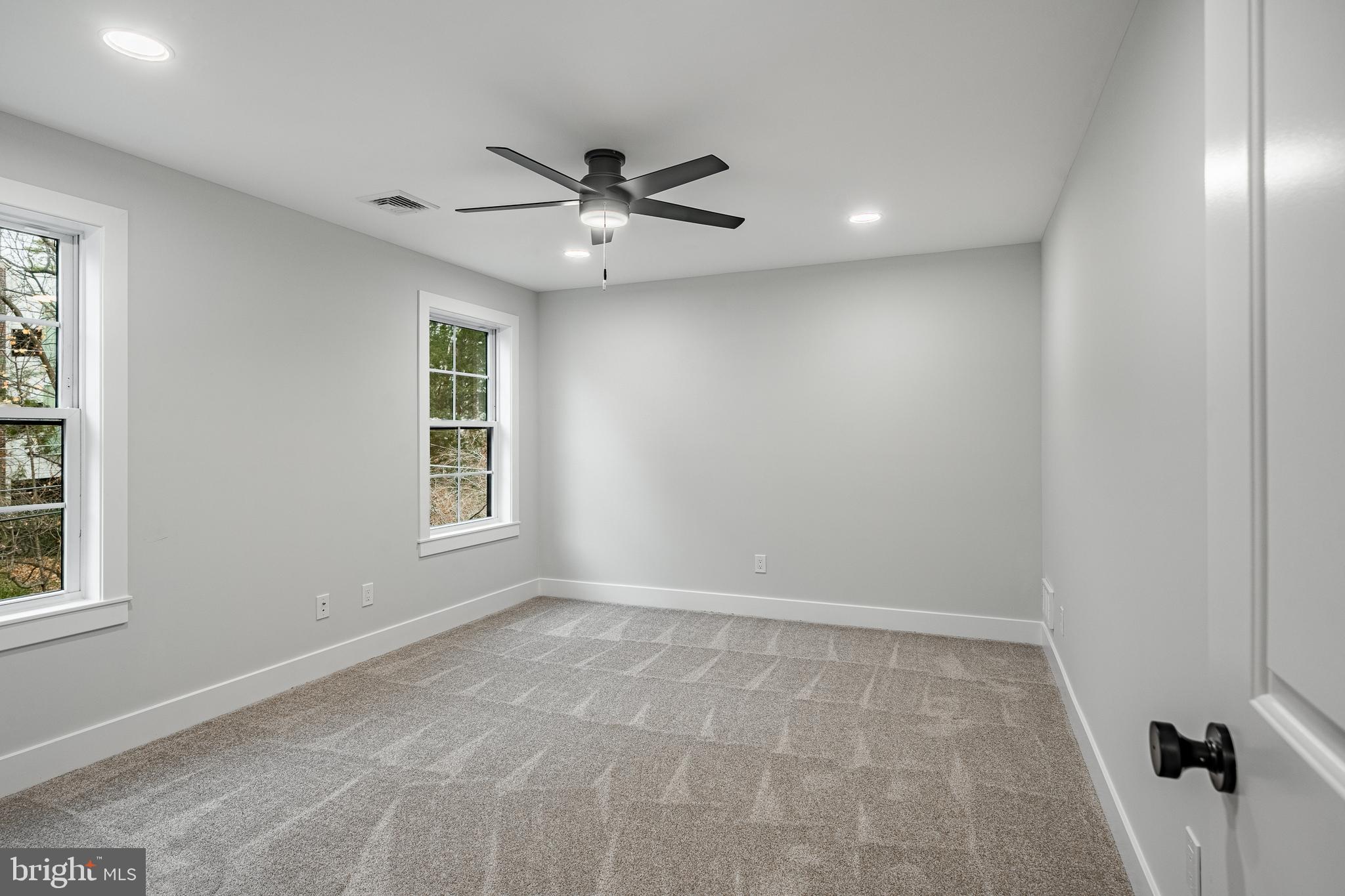 STENNING HILLS - Residential