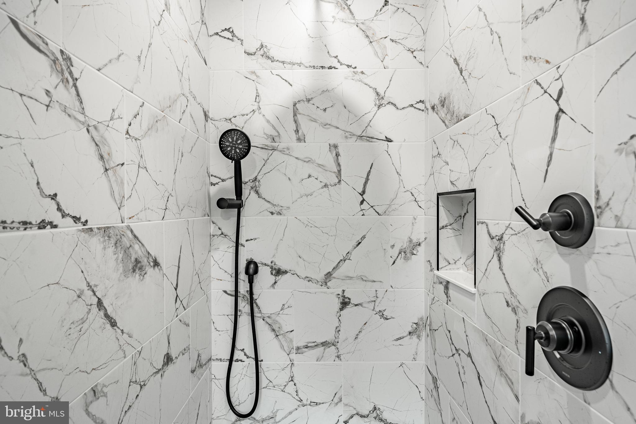 STENNING HILLS - Residential