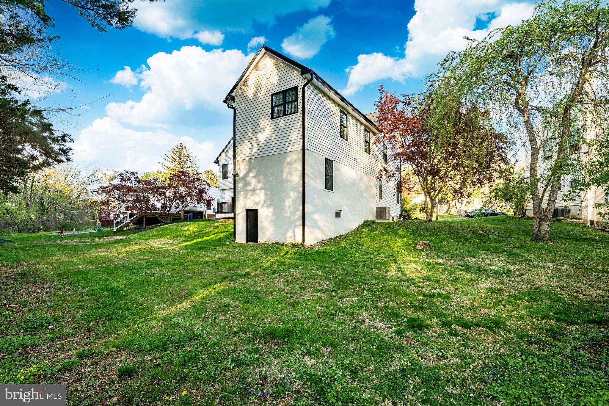 STENNING HILLS - Residential