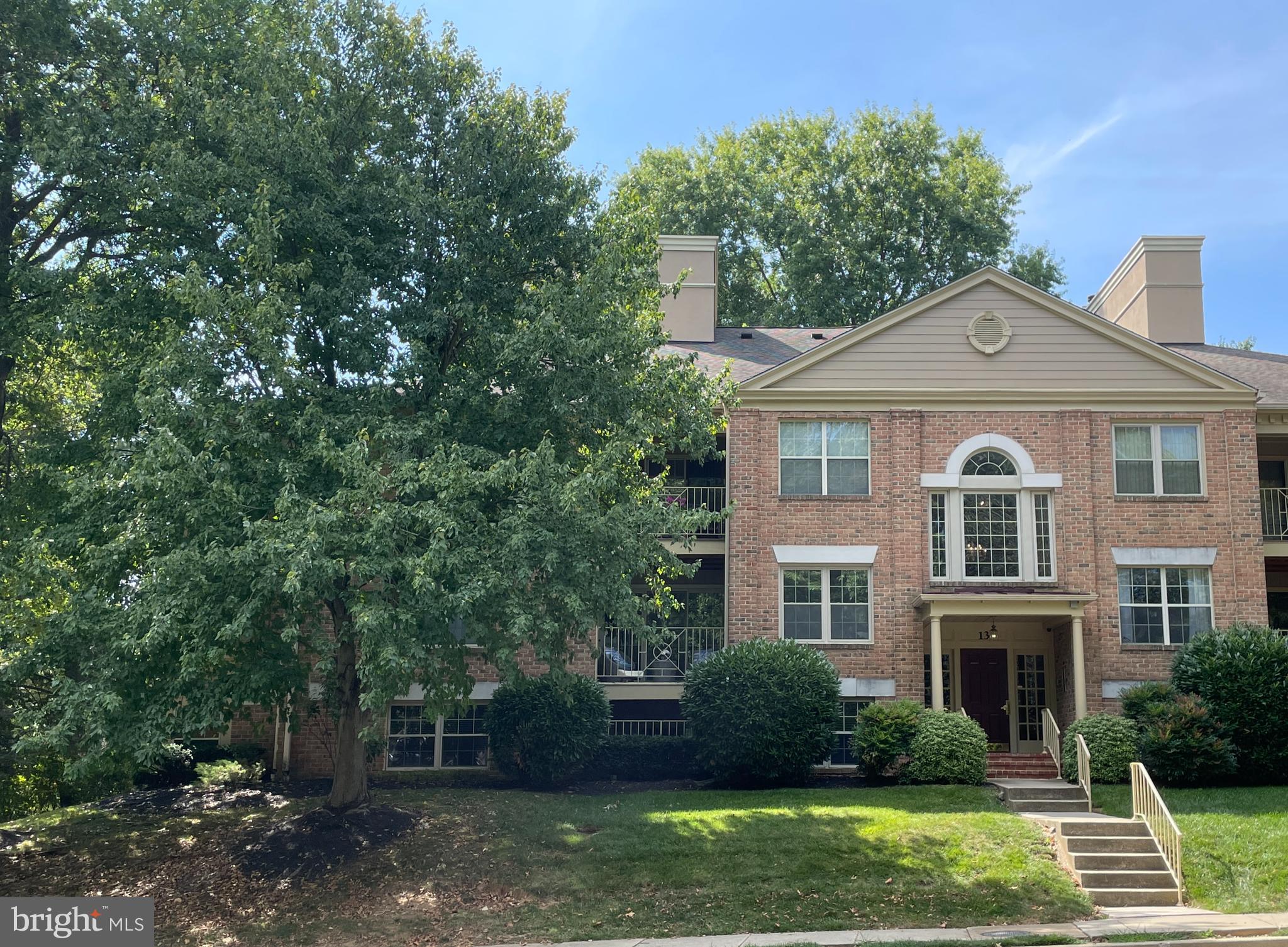 RAINFLOWER/LOVETON - Residential