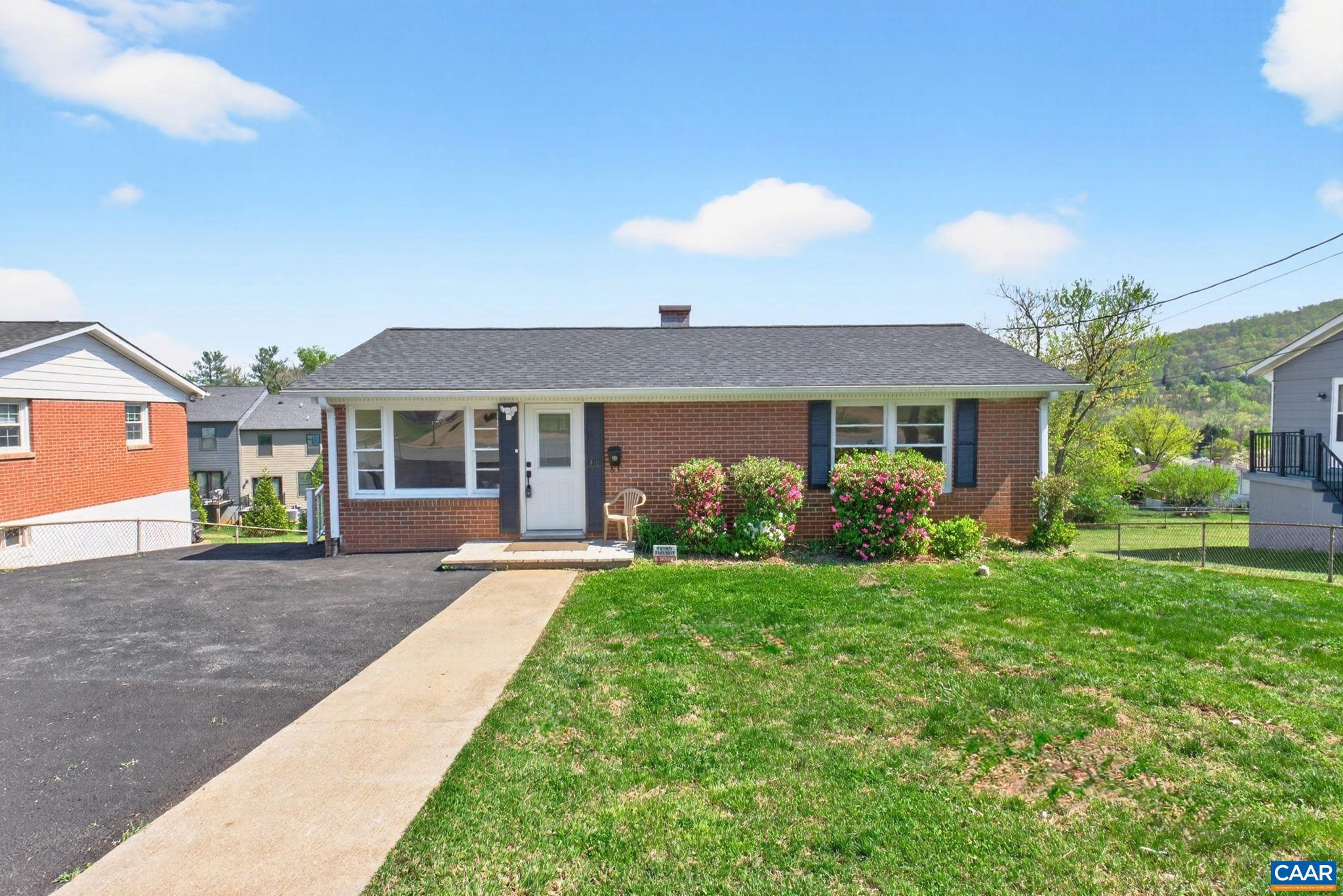 JEFFERSON HILLS - Residential