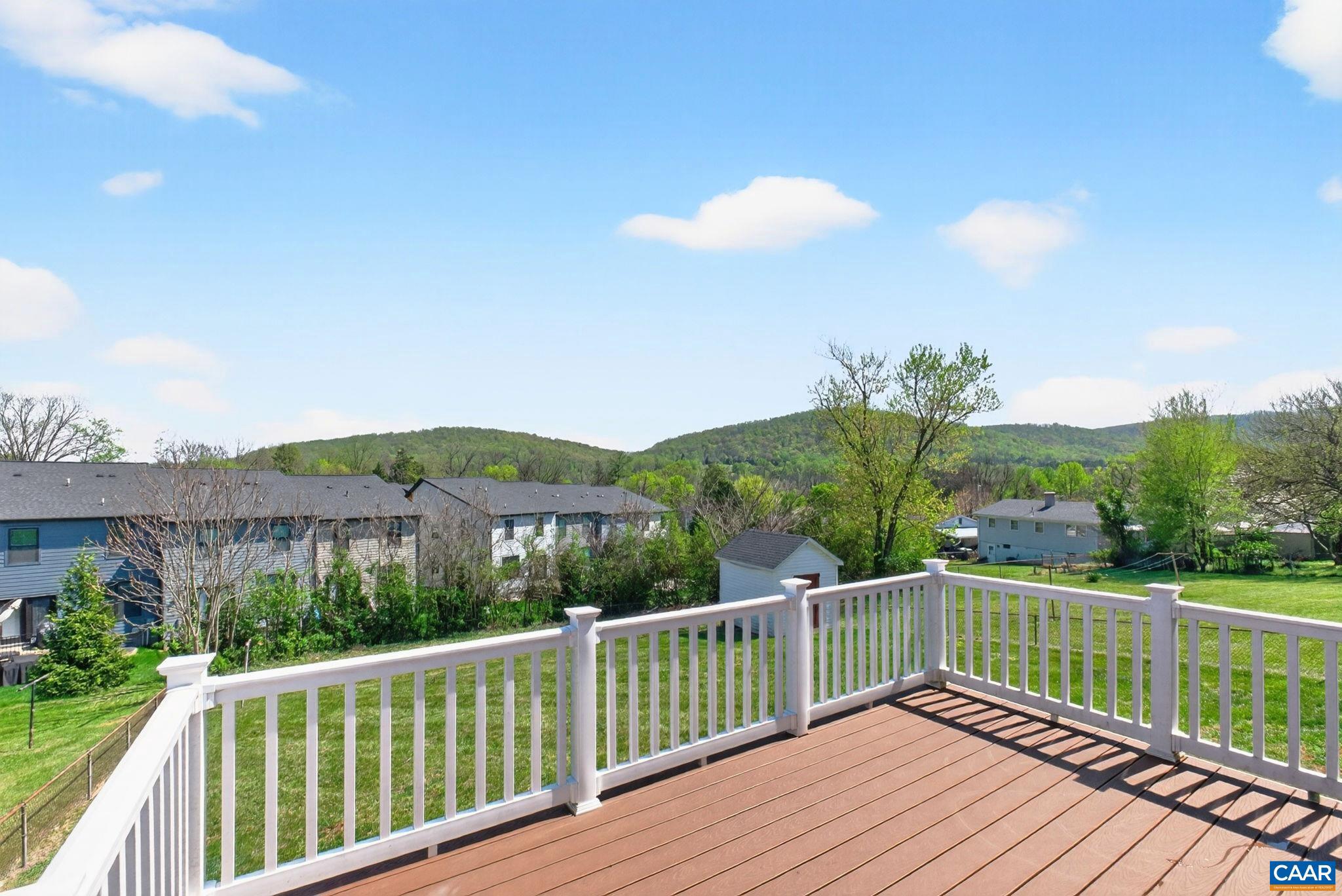 JEFFERSON HILLS - Residential