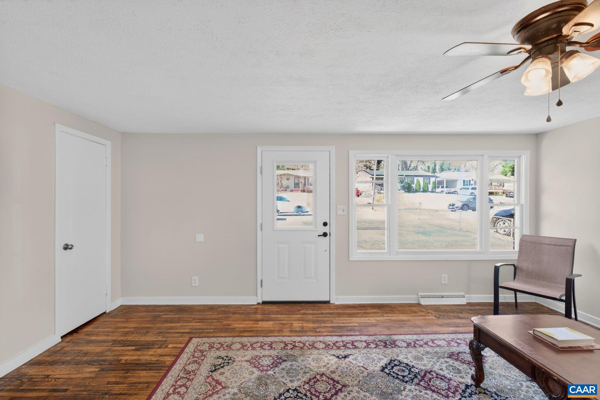 JEFFERSON HILLS - Residential