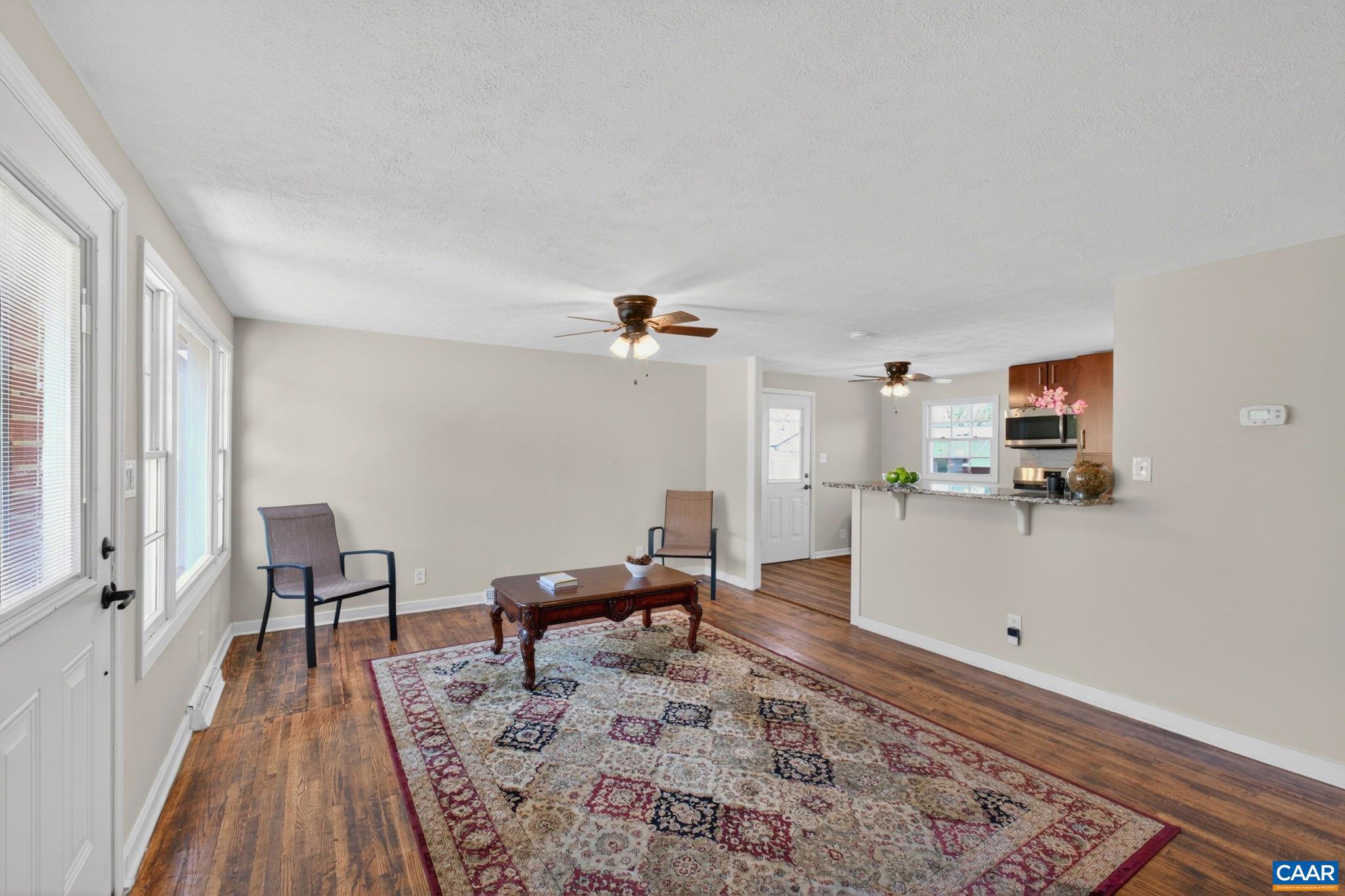 JEFFERSON HILLS - Residential