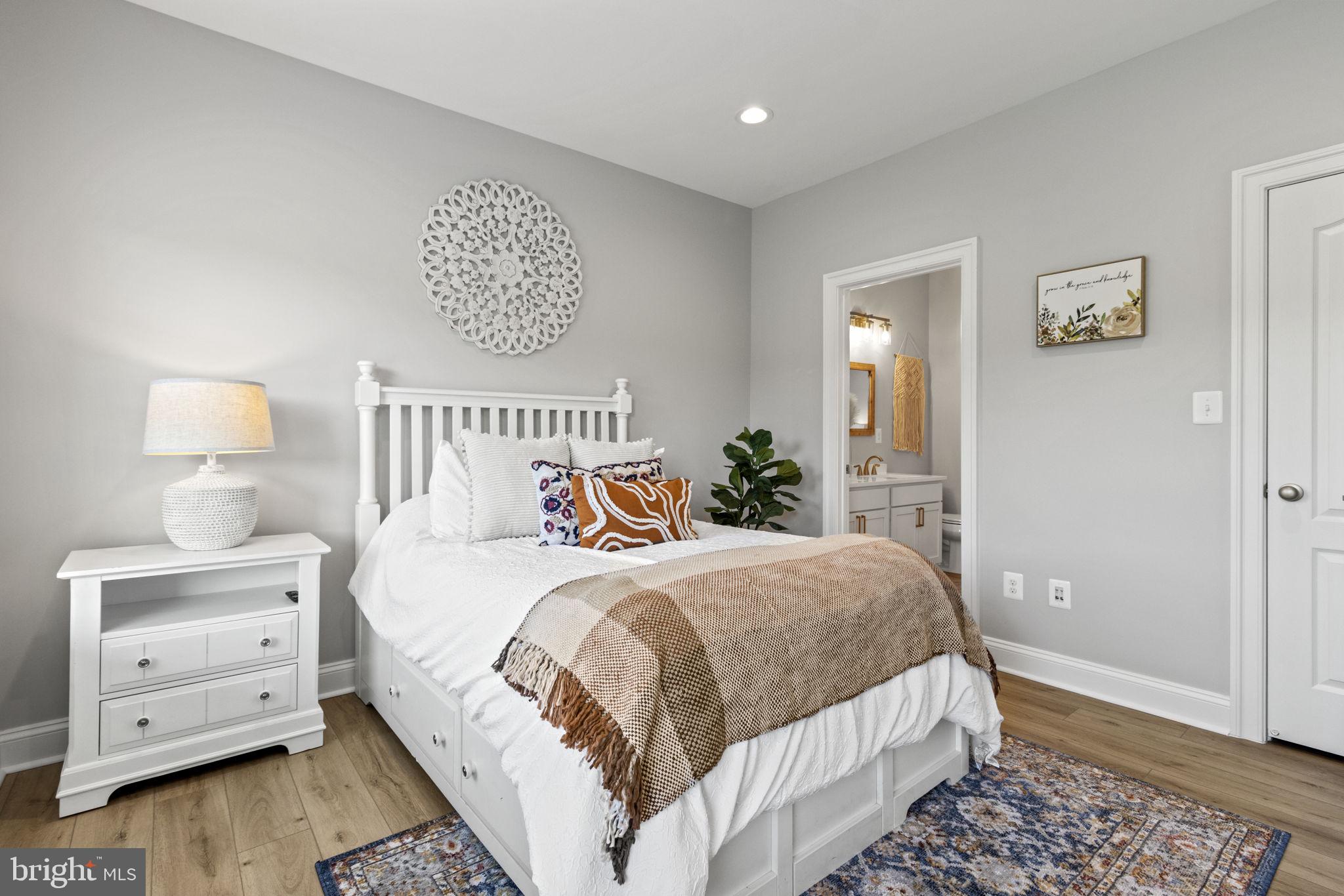 GREENSPRING AT COMPASS POINTE - Residential