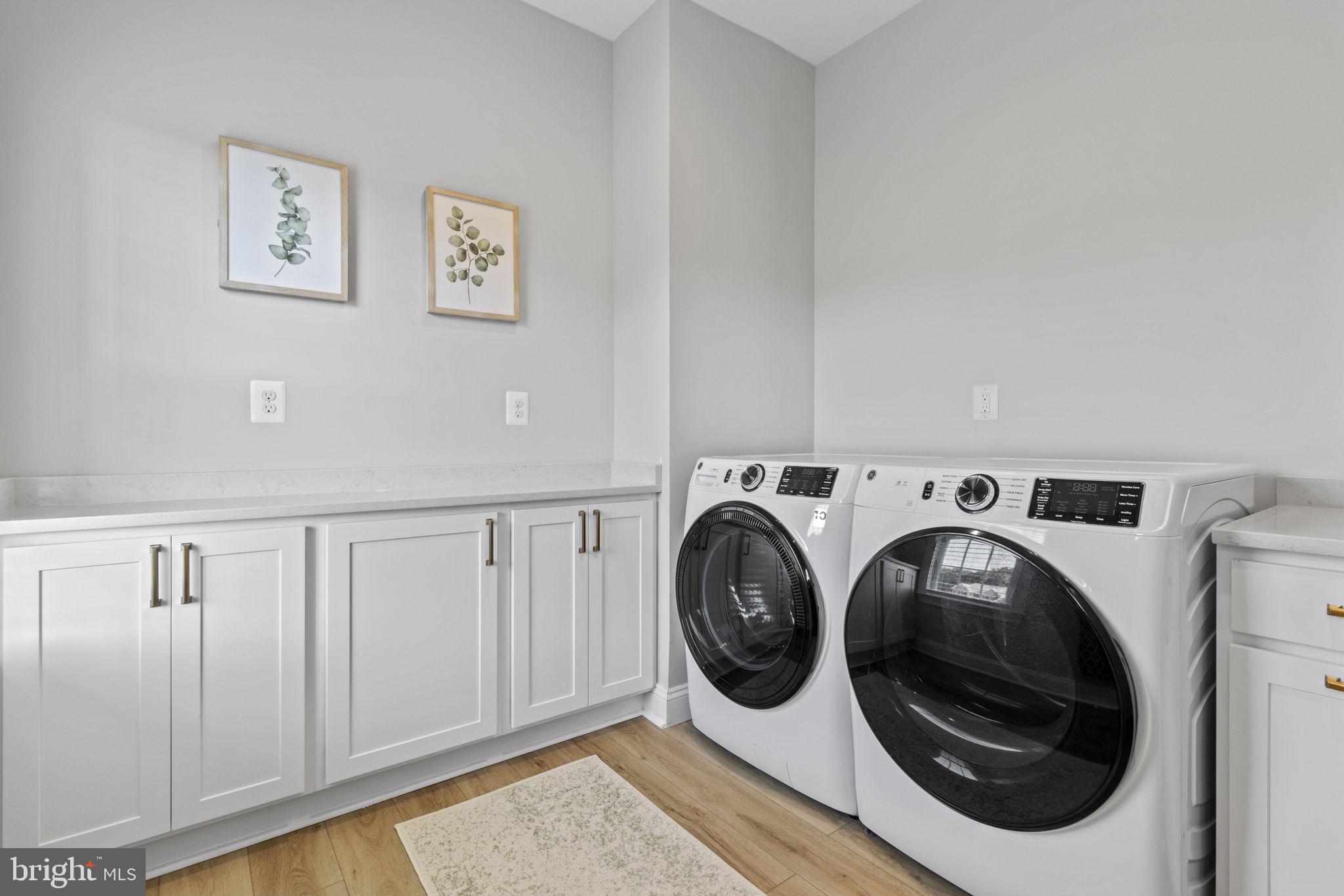 GREENSPRING AT COMPASS POINTE - Residential