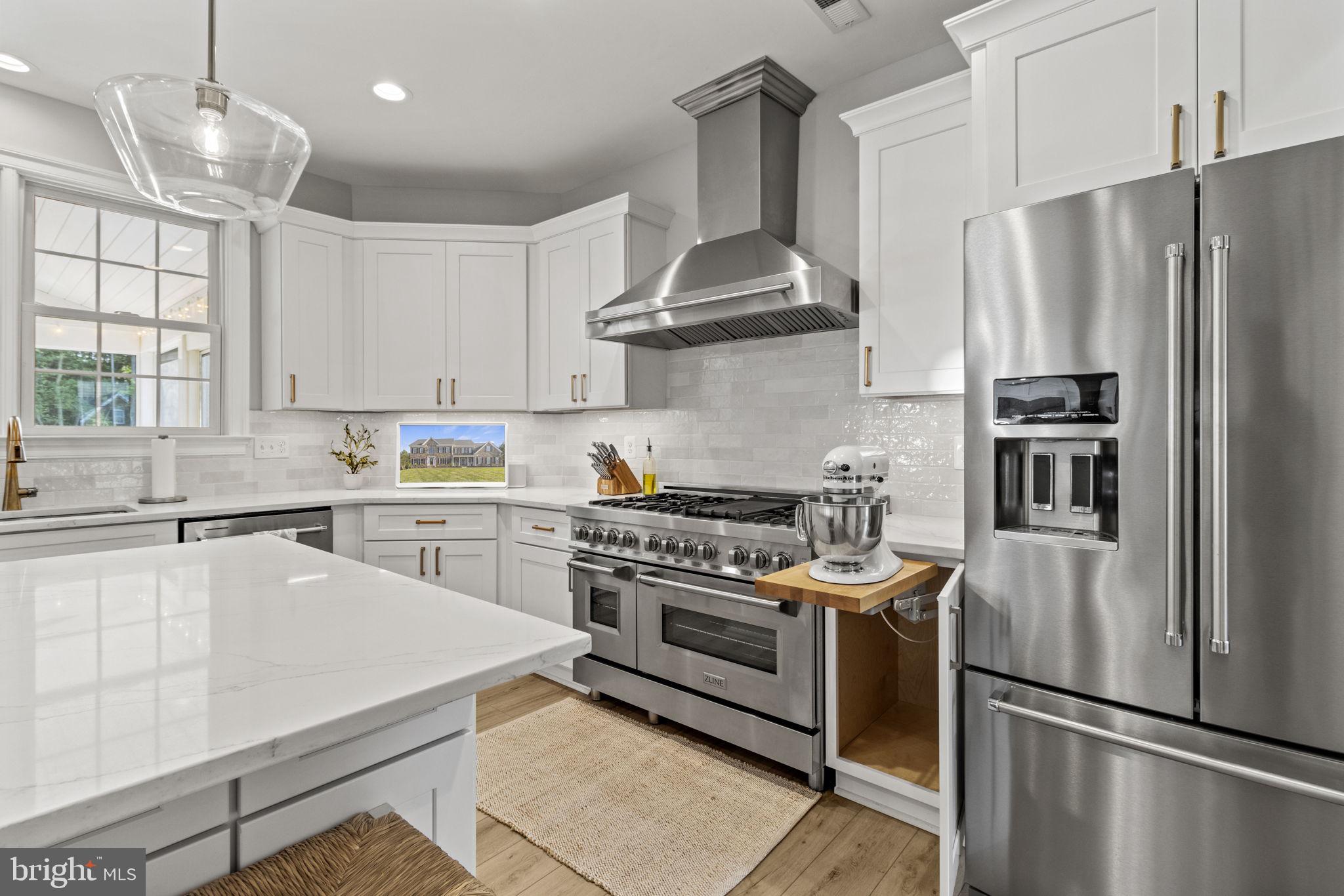 GREENSPRING AT COMPASS POINTE - Residential