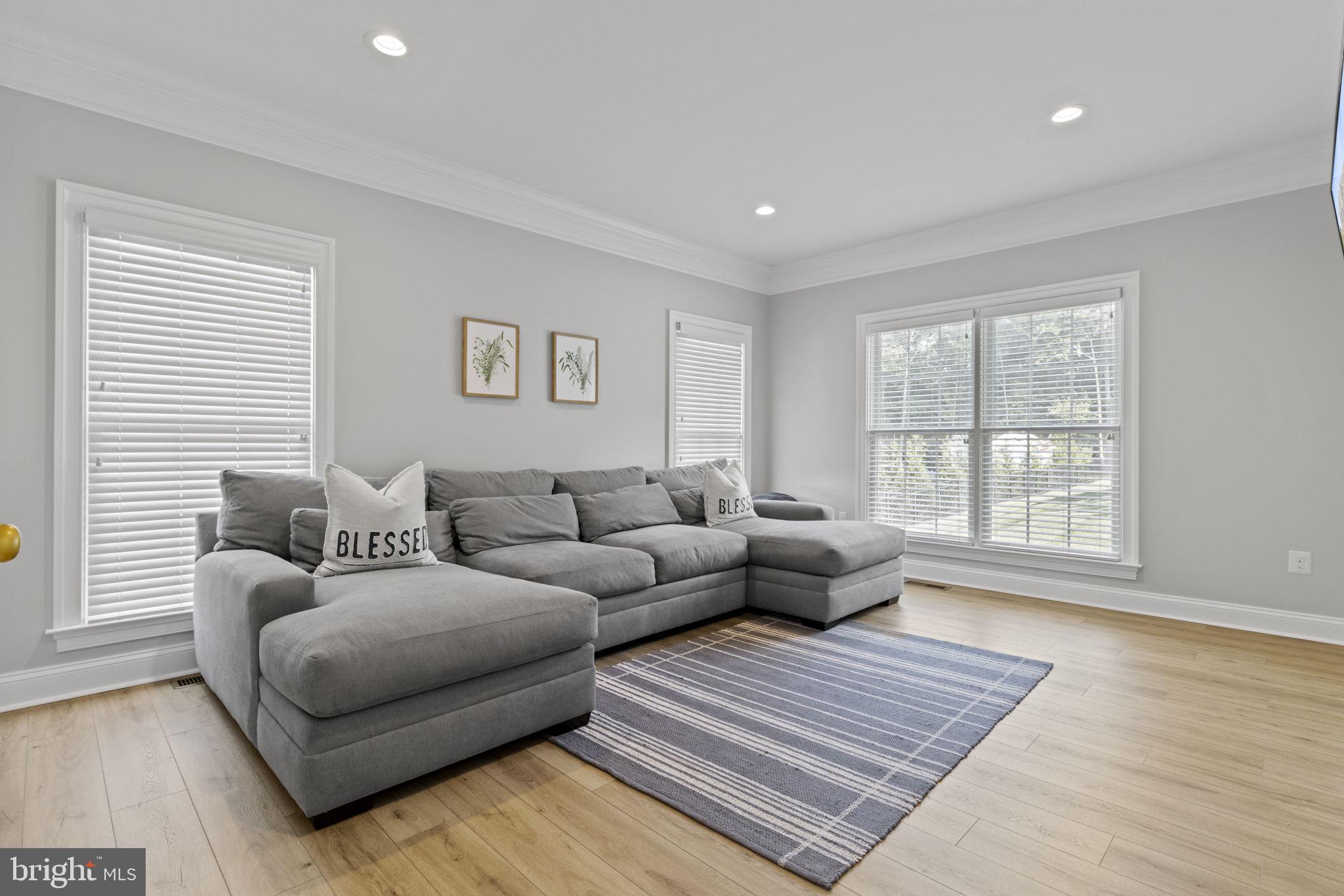 GREENSPRING AT COMPASS POINTE - Residential