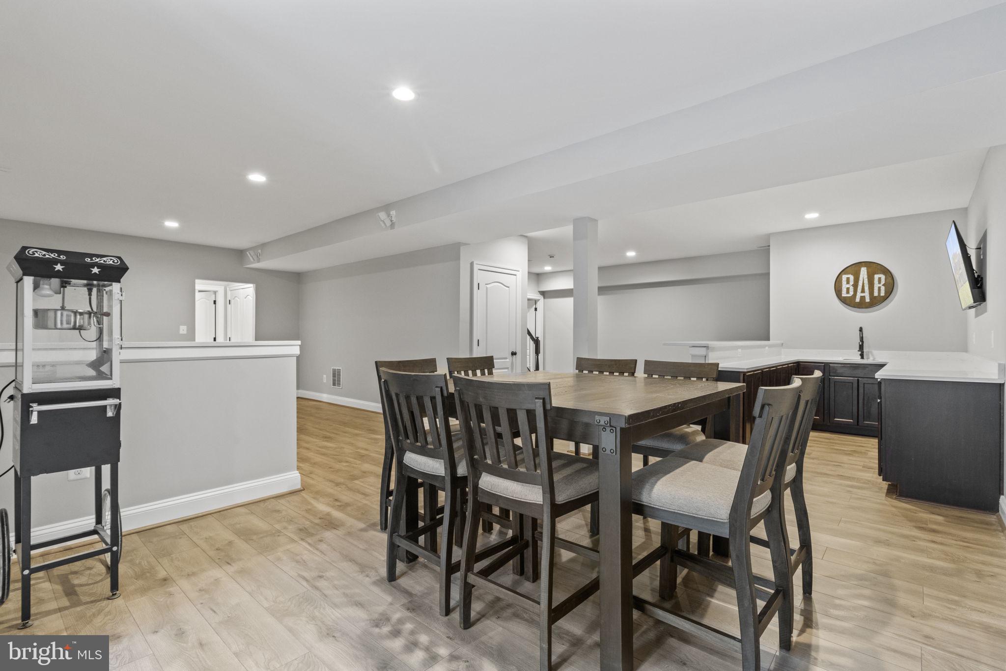 GREENSPRING AT COMPASS POINTE - Residential