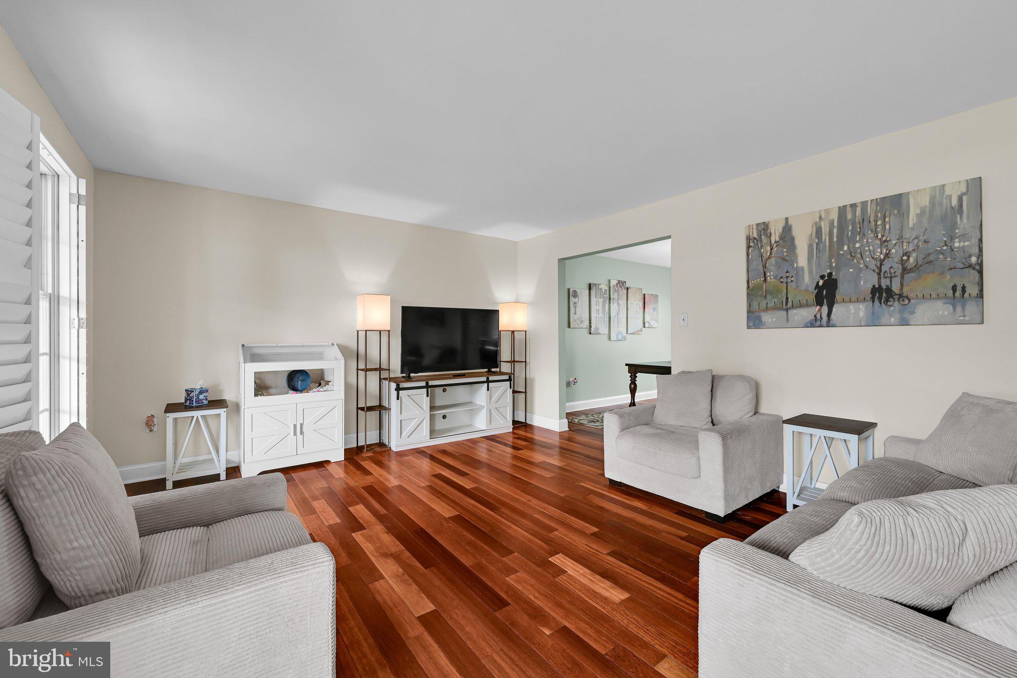 230 HOPE DRIVE