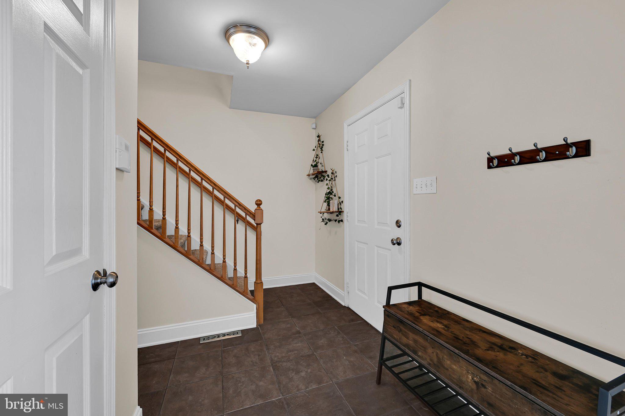 230 HOPE DRIVE