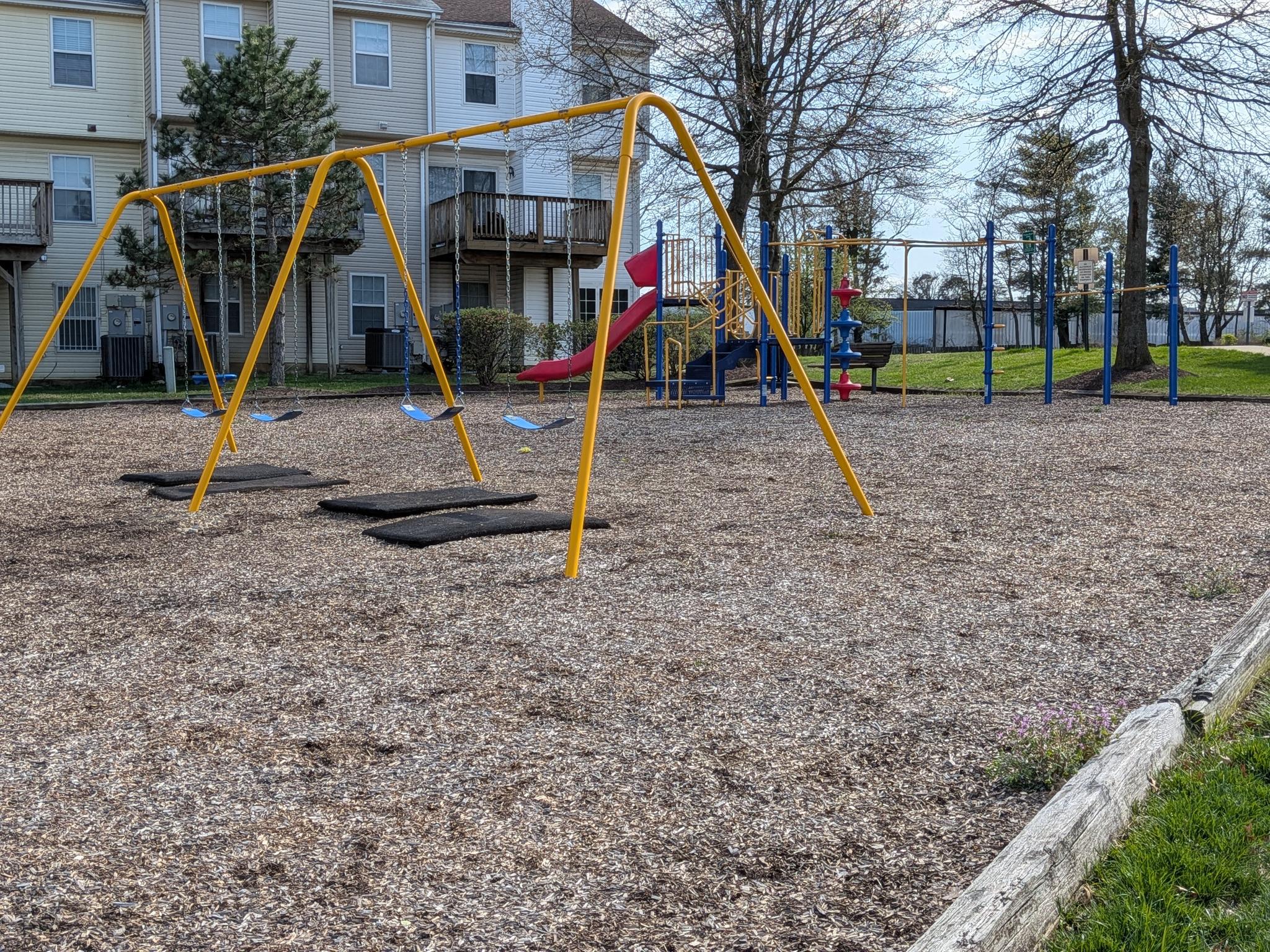 APPLEGATE CONDO - Residential