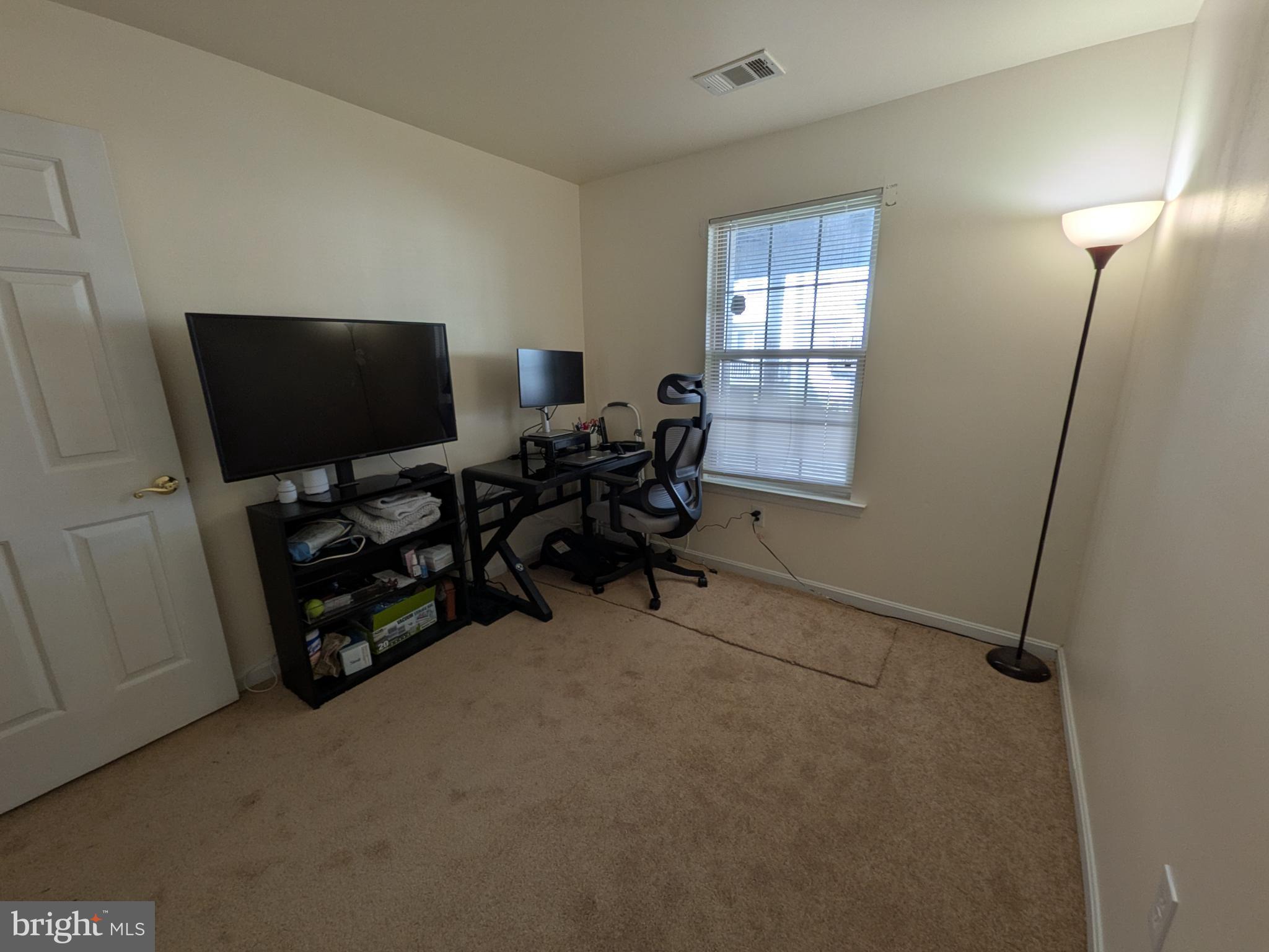 APPLEGATE CONDO - Residential