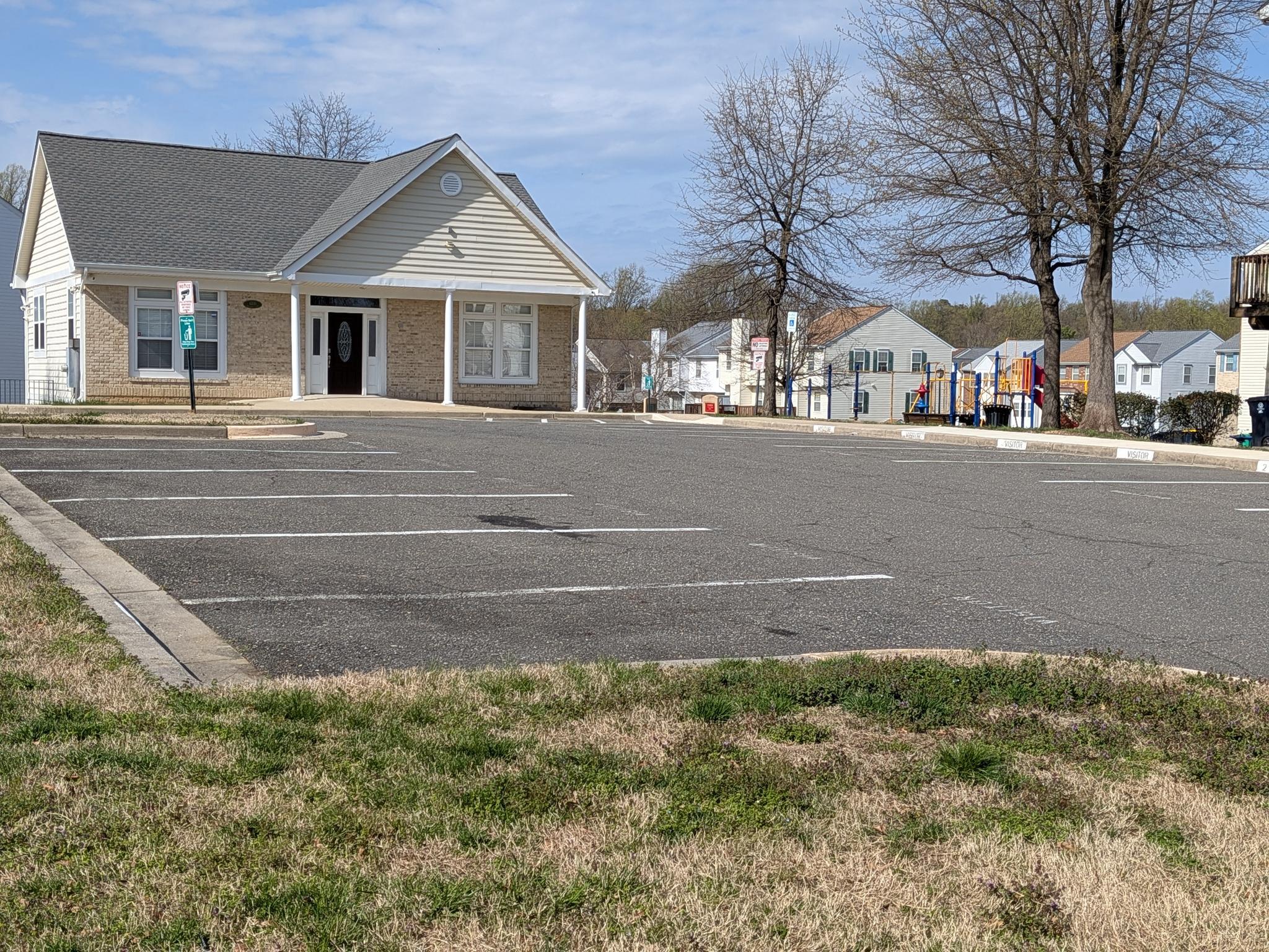 APPLEGATE CONDO - Residential