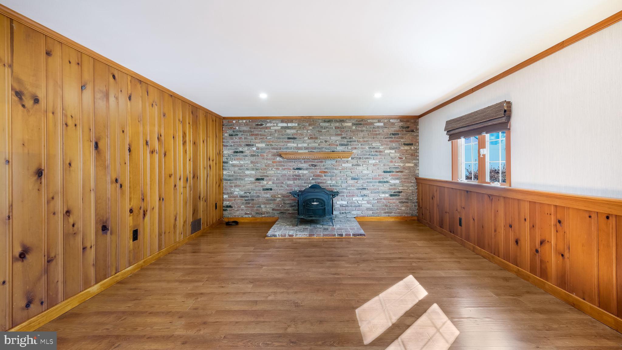 CLEARBROOK - Residential