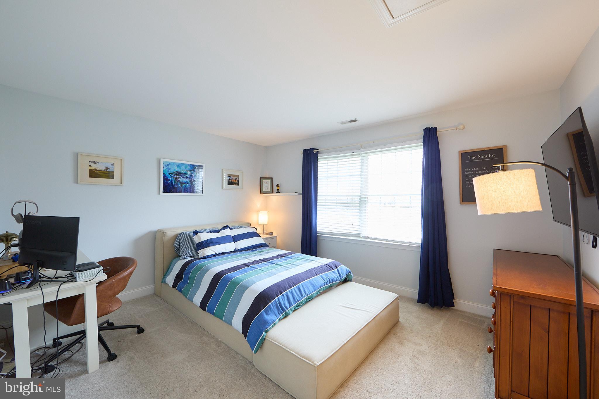 RESERVE AT EAGLE - Residential