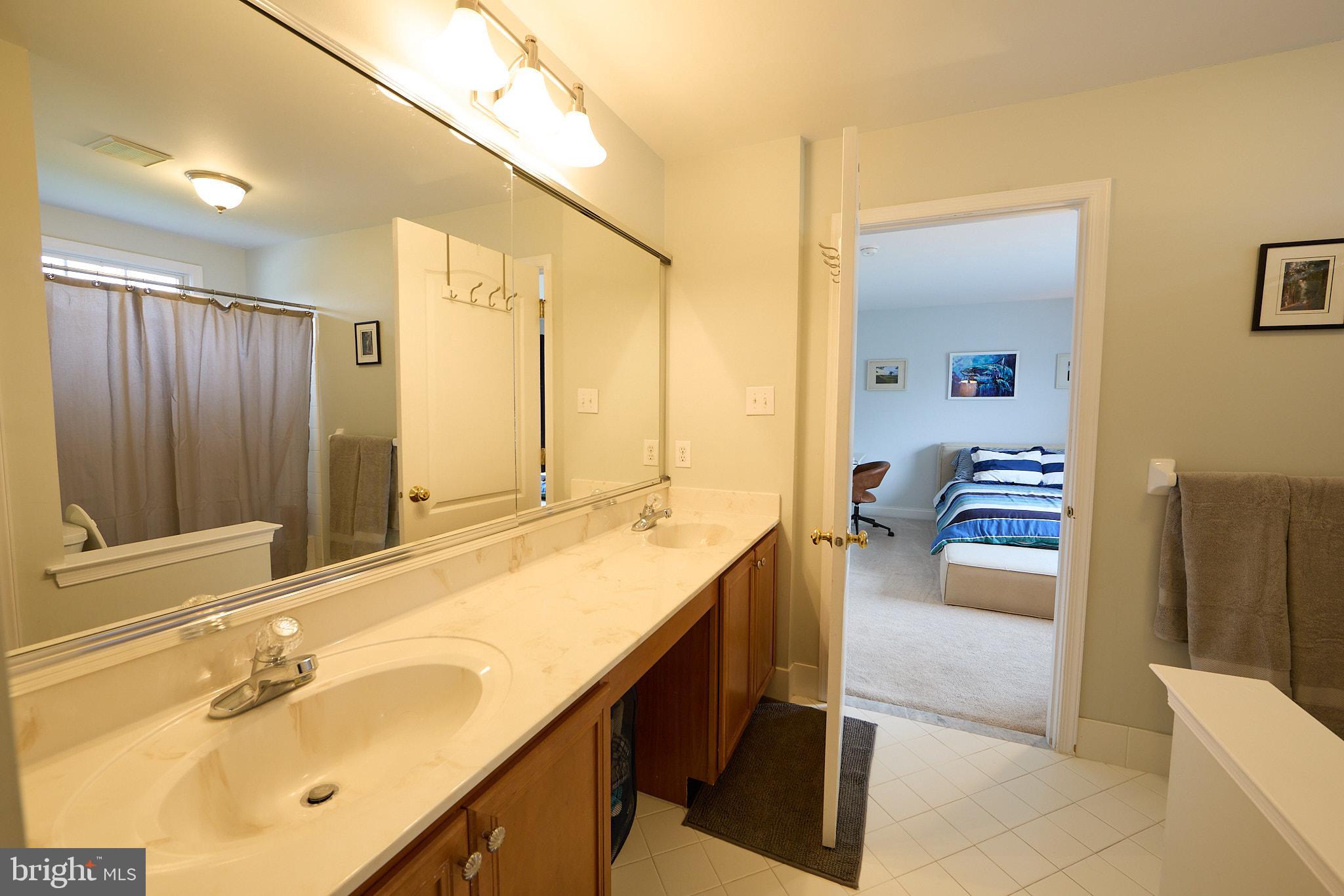 RESERVE AT EAGLE - Residential