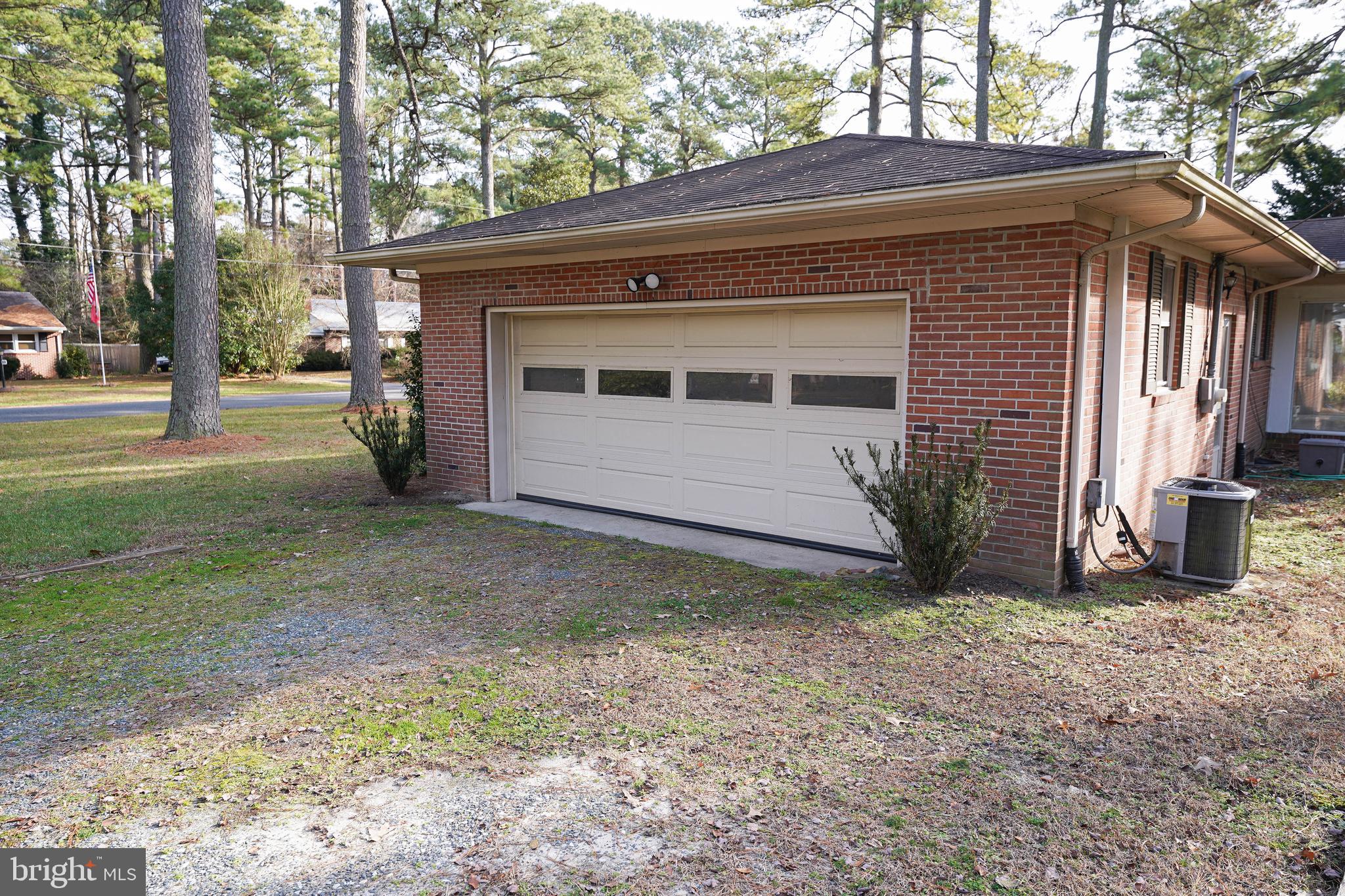 PINE KNOLL TERRACE - Residential