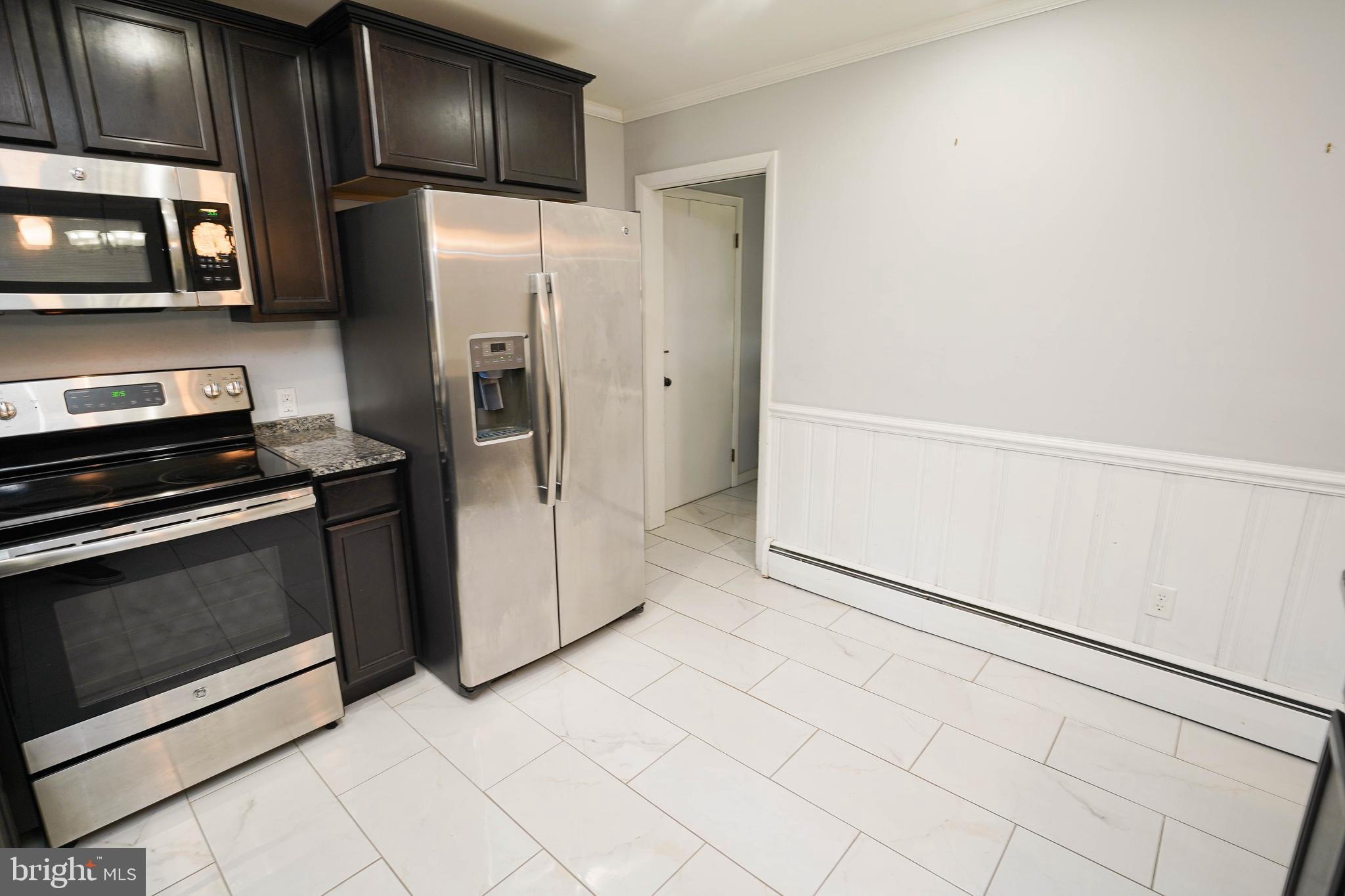 PINE KNOLL TERRACE - Residential