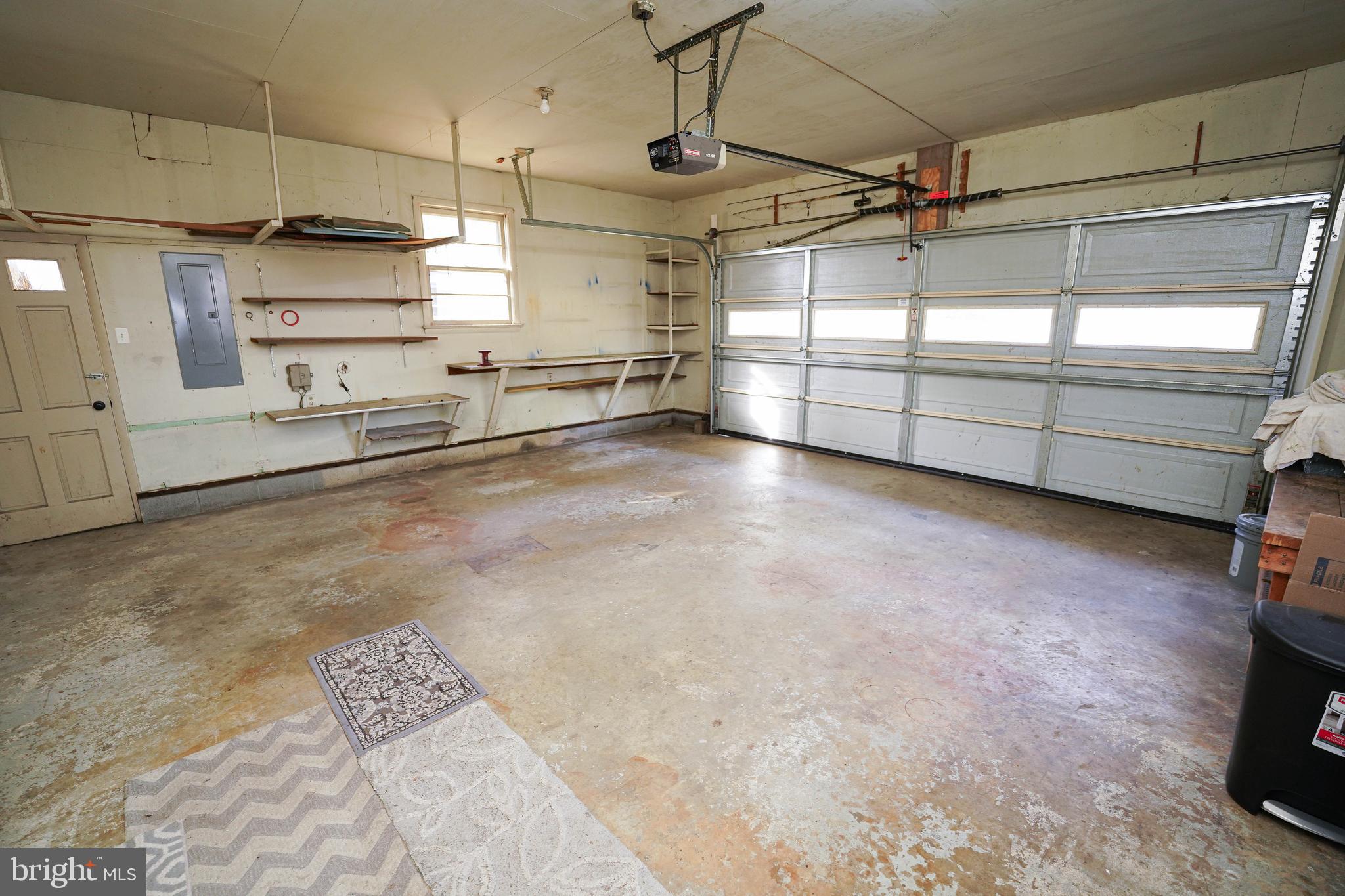 PINE KNOLL TERRACE - Residential