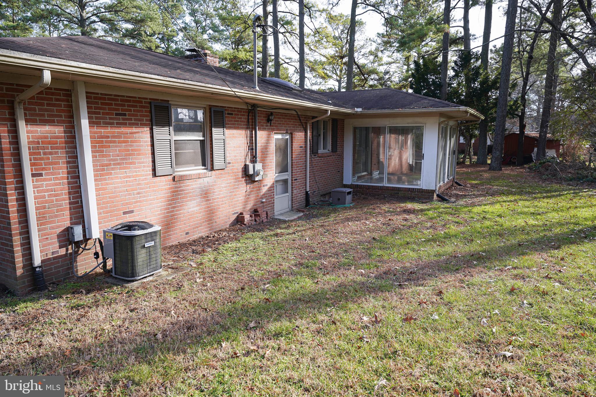 PINE KNOLL TERRACE - Residential