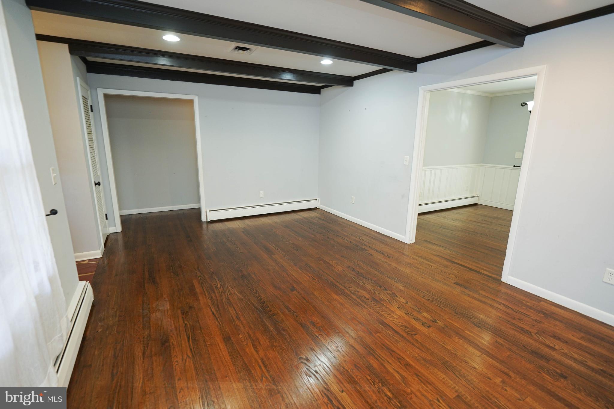 PINE KNOLL TERRACE - Residential