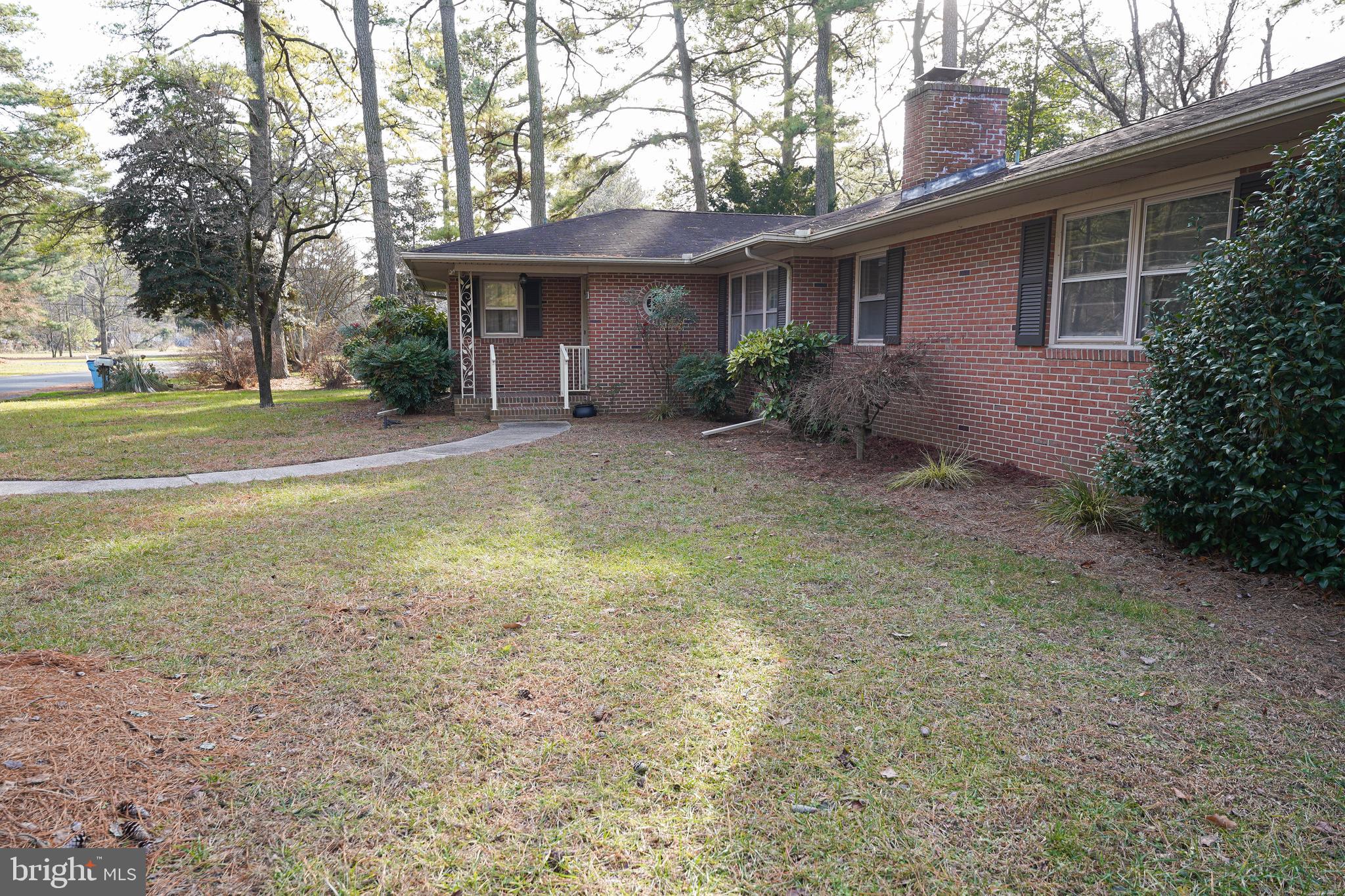 PINE KNOLL TERRACE - Residential