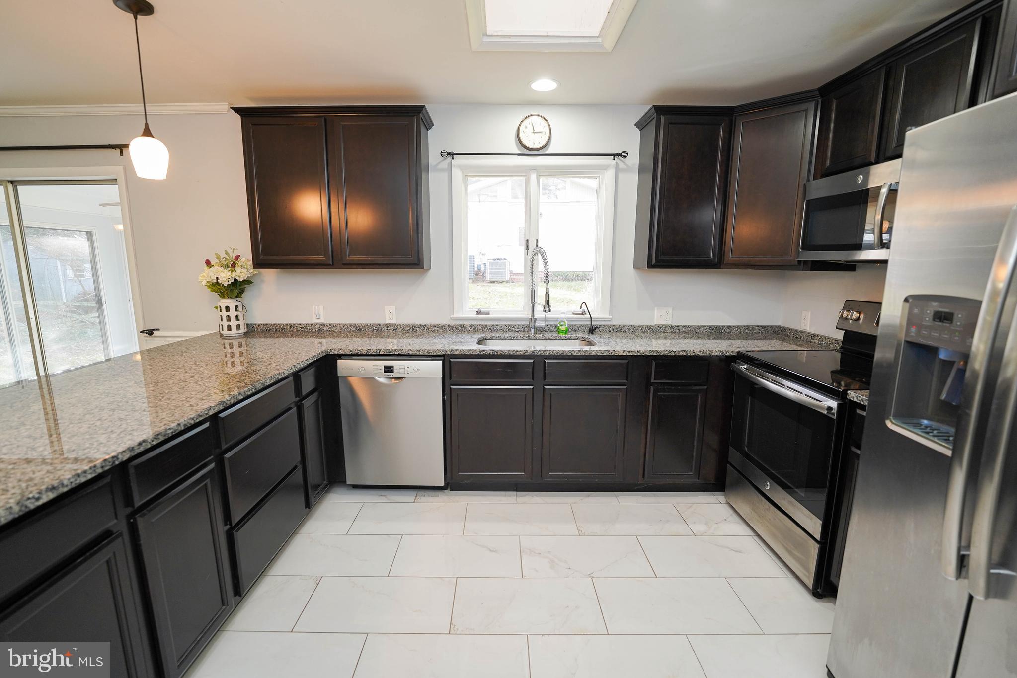 PINE KNOLL TERRACE - Residential