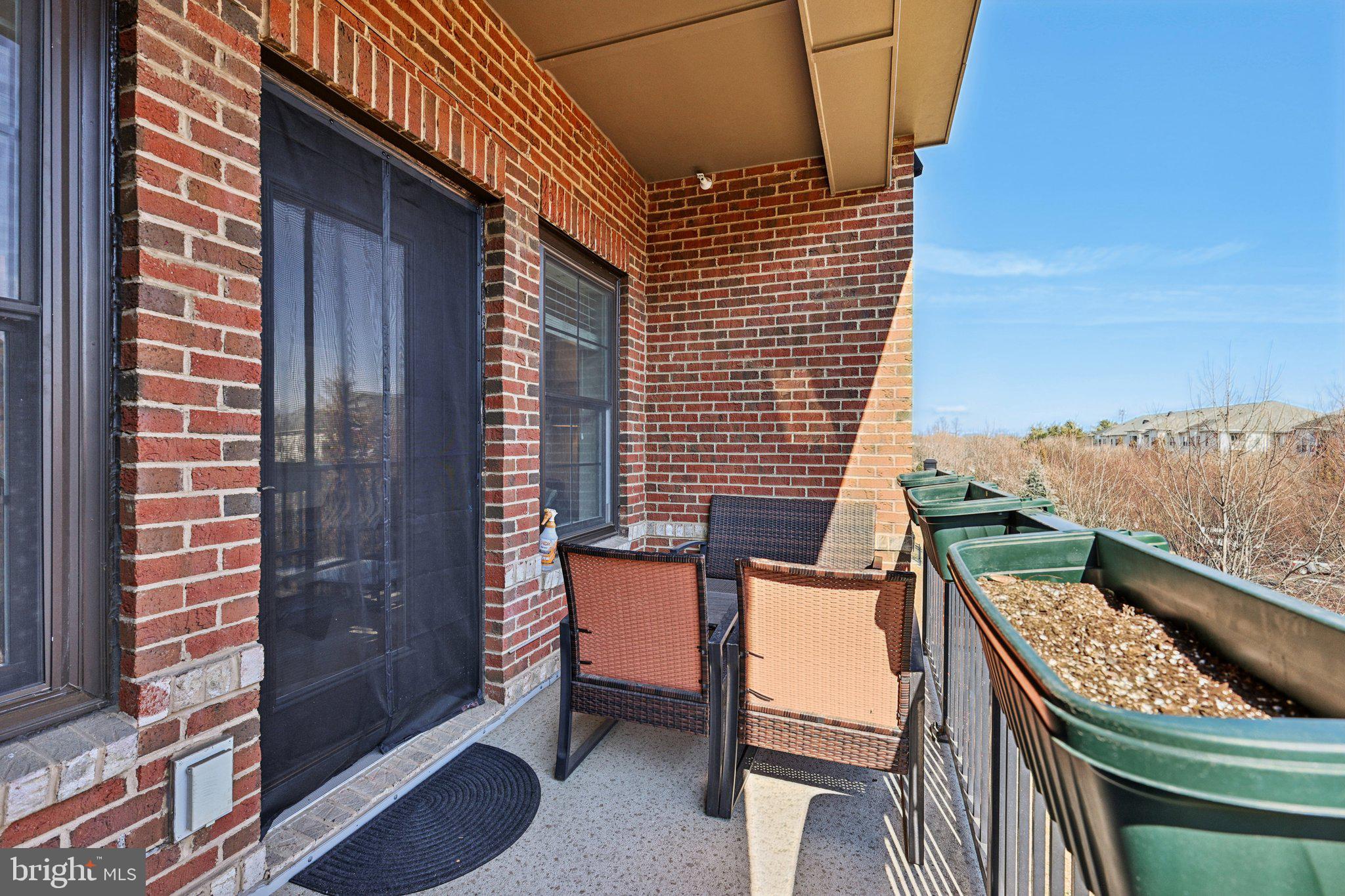 FLATS AT METROWEST - Residential