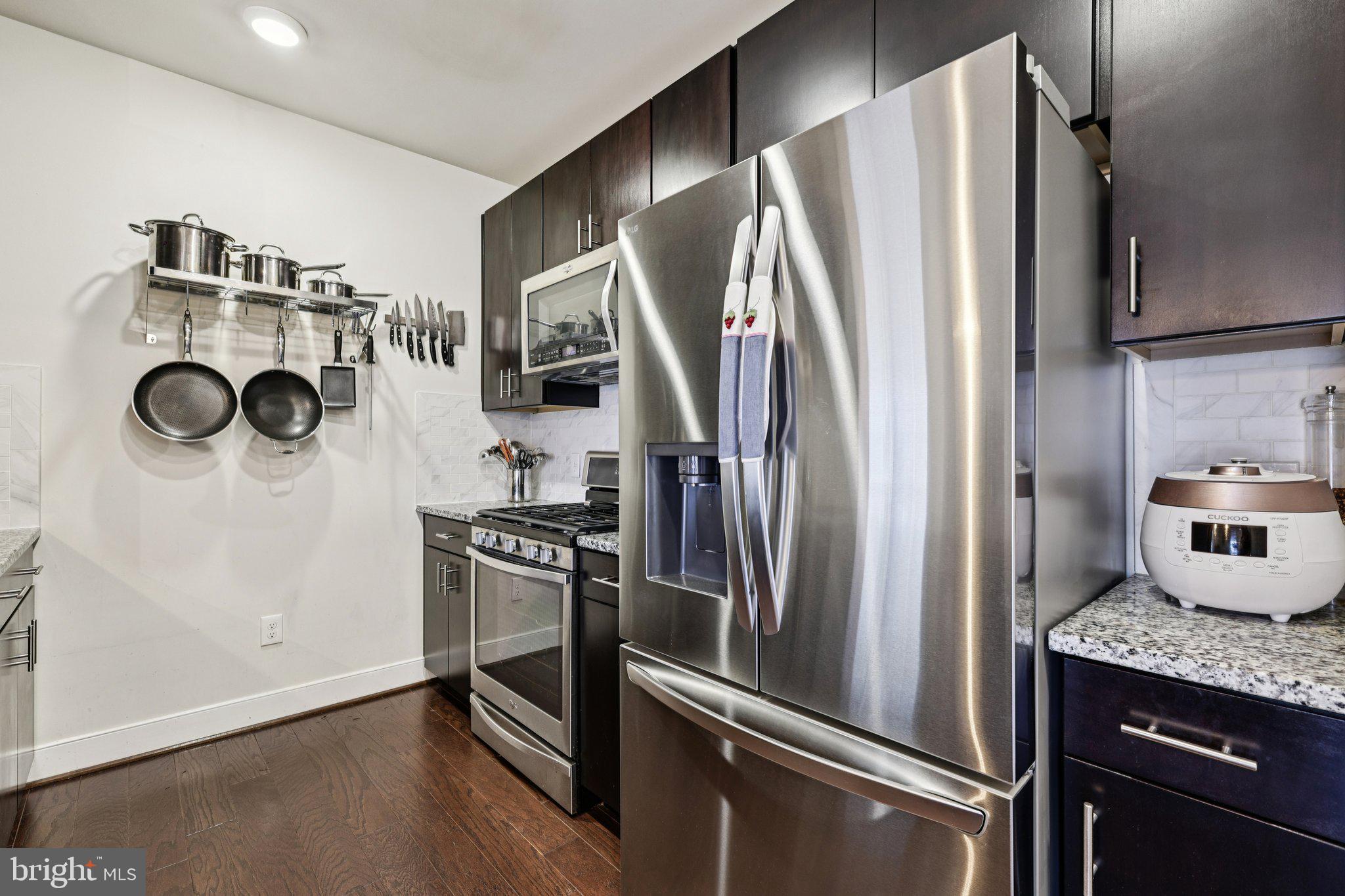 FLATS AT METROWEST - Residential