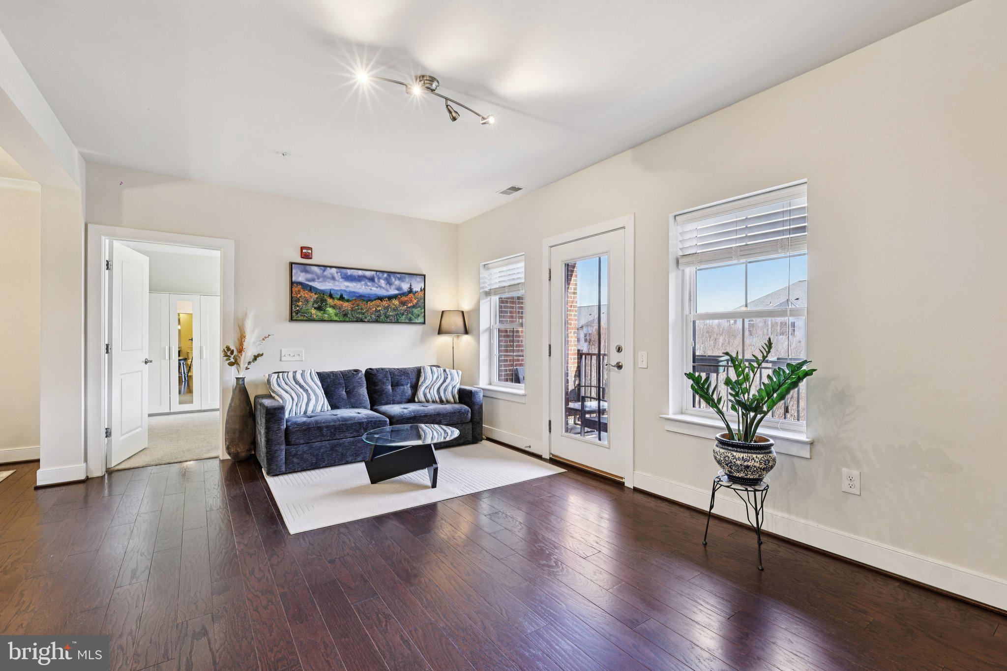 FLATS AT METROWEST - Residential