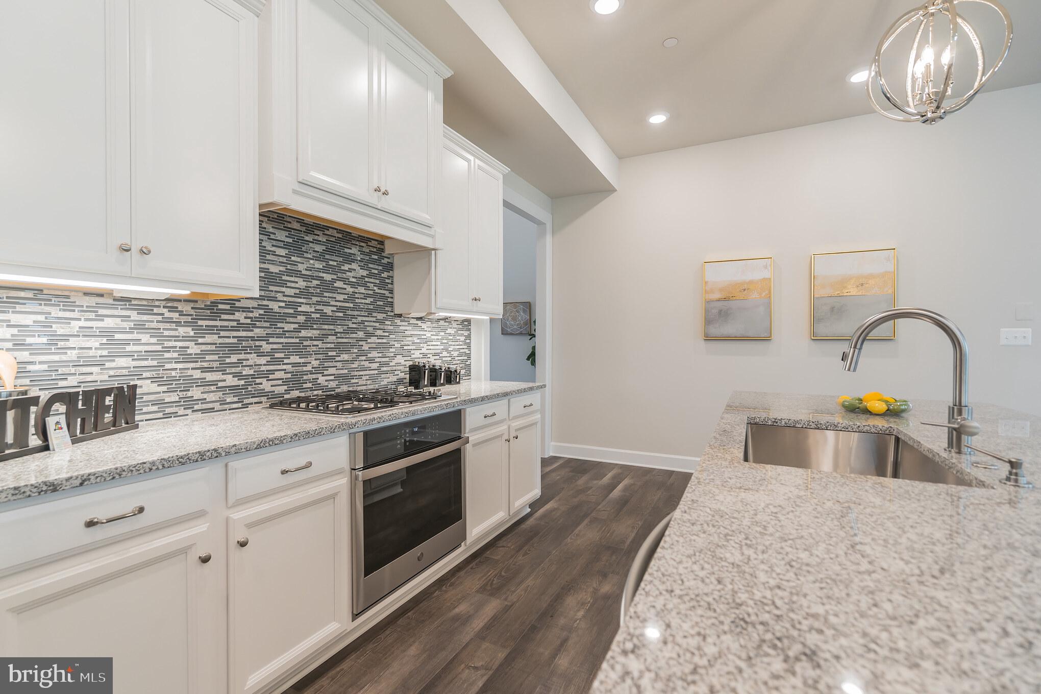 TWO RIVERS - Residential