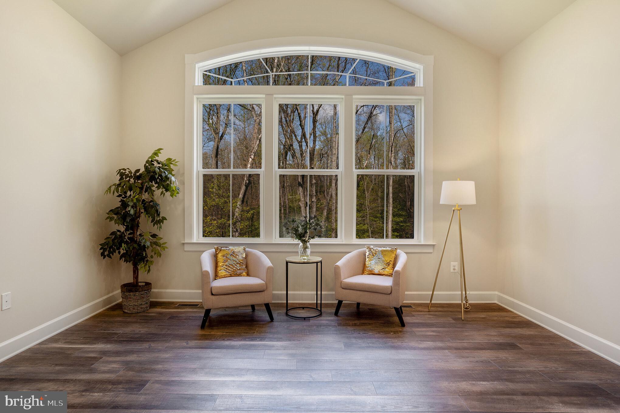 TWO RIVERS - Residential