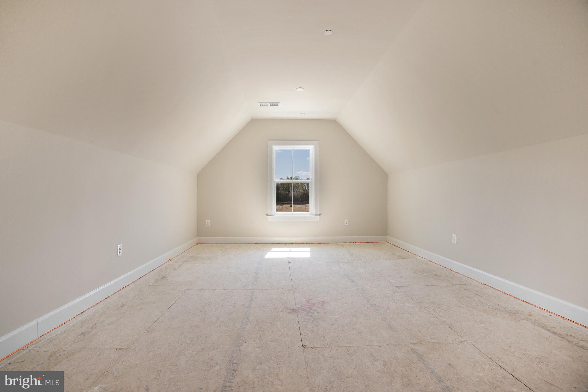 TWO RIVERS - Residential