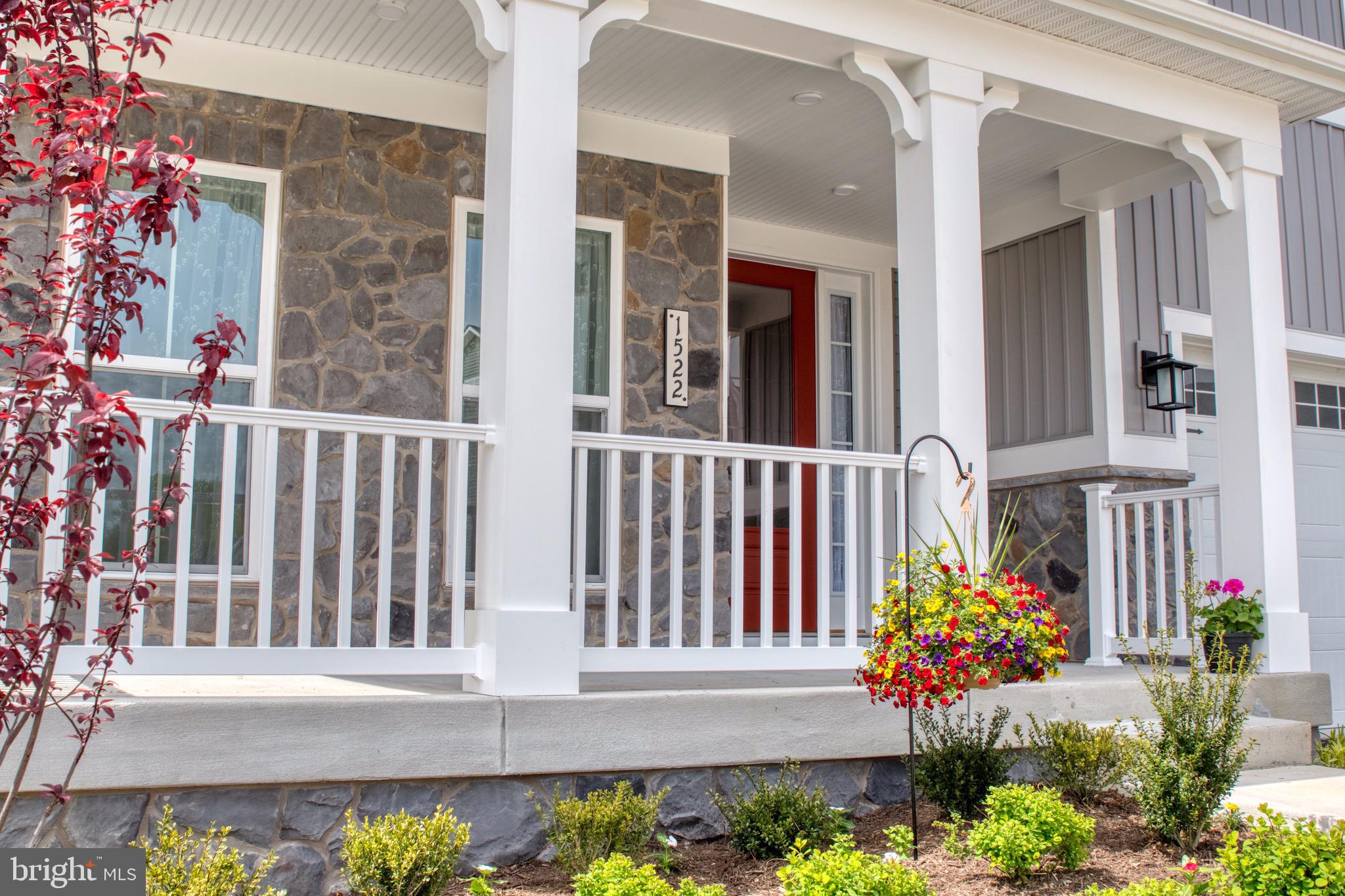 TWO RIVERS - Residential