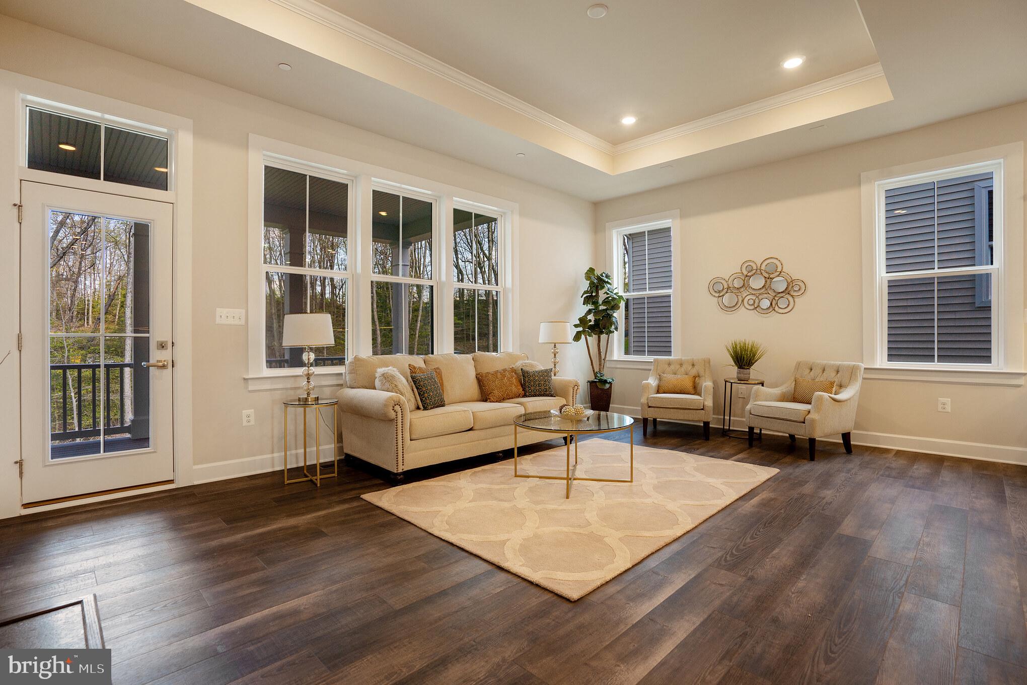 TWO RIVERS - Residential