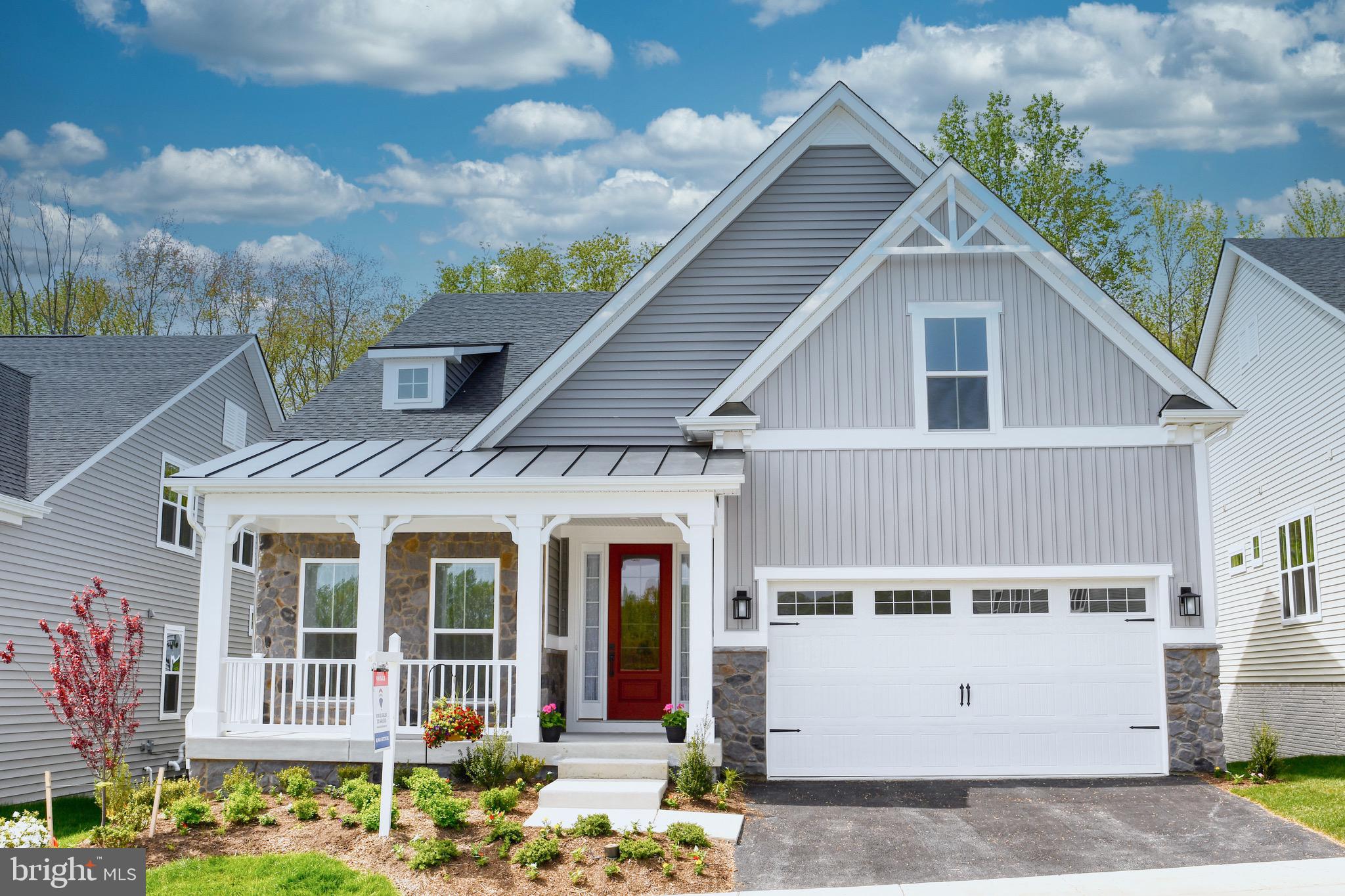 TWO RIVERS - Residential