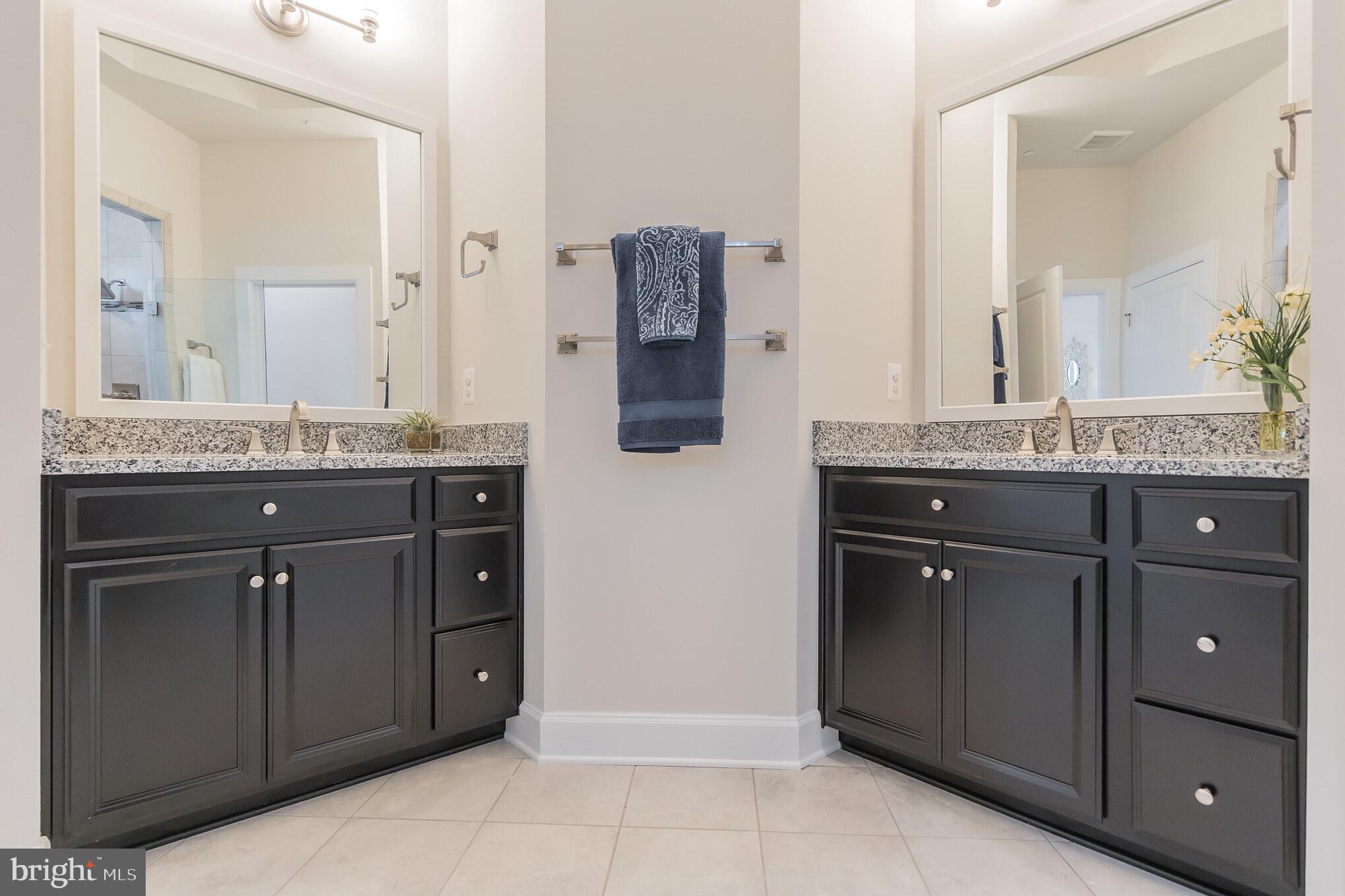 TWO RIVERS - Residential