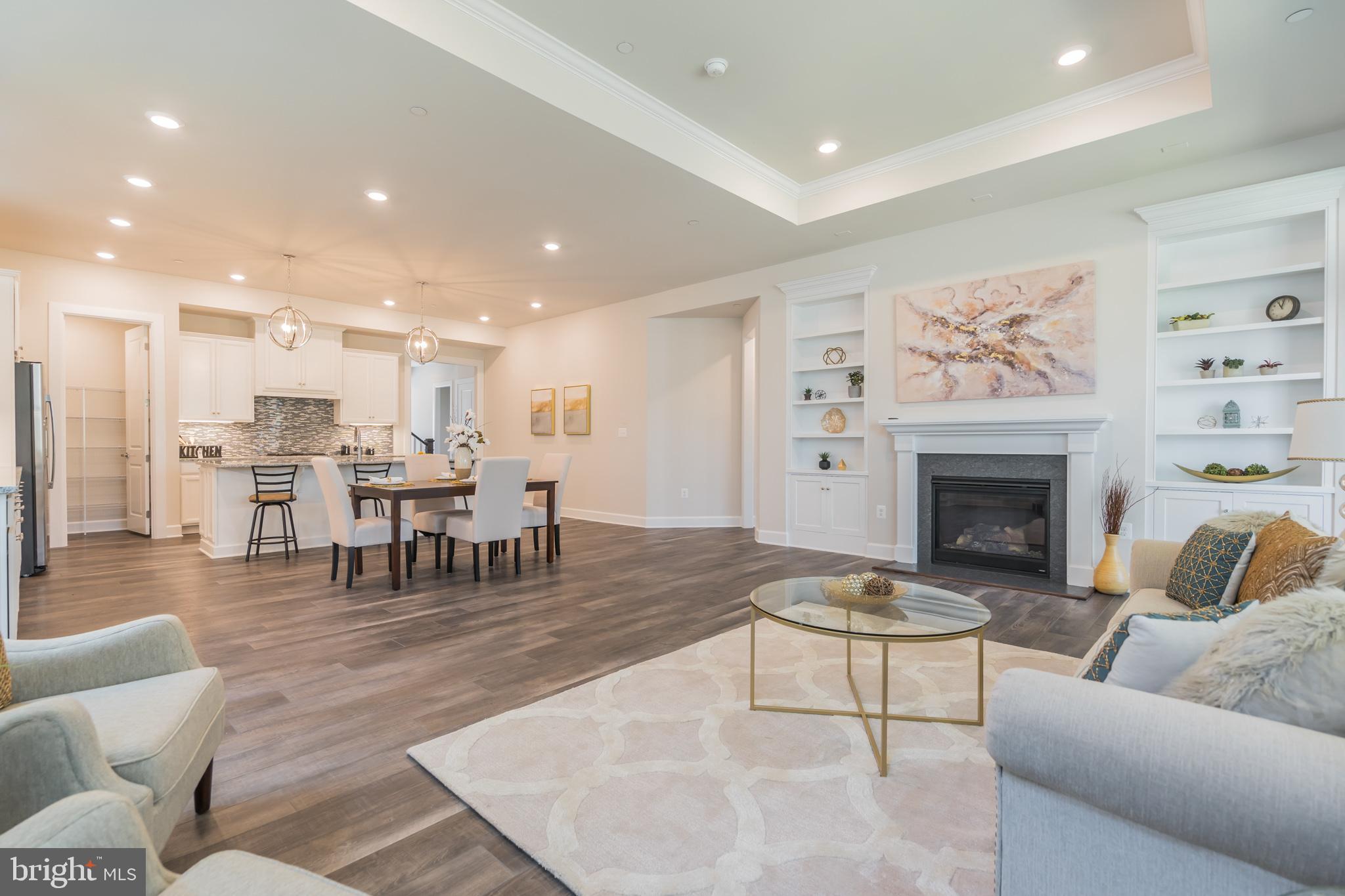 TWO RIVERS - Residential