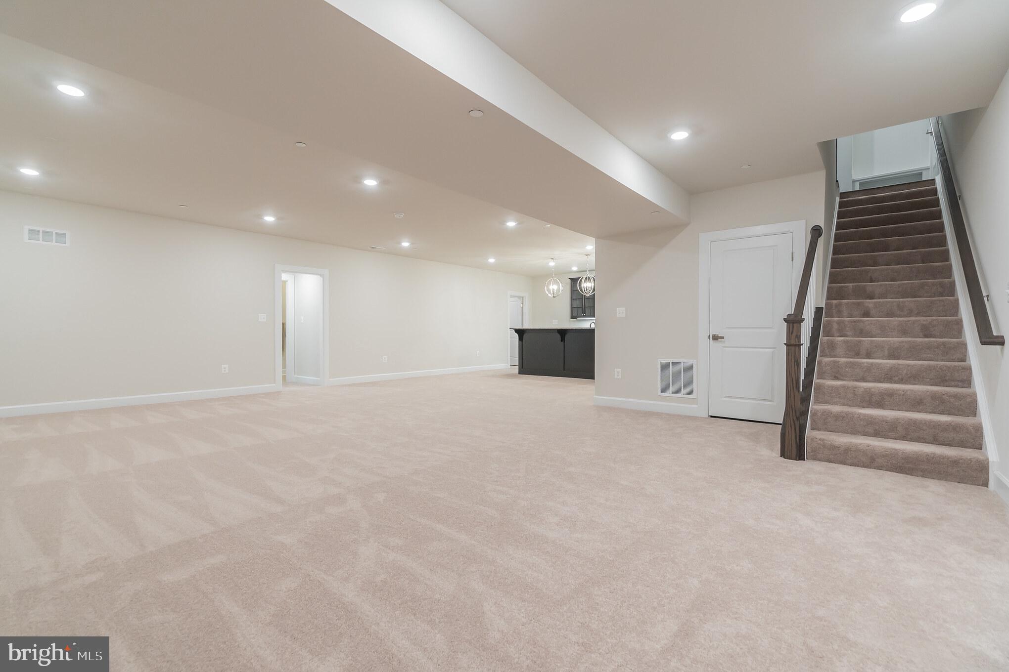 TWO RIVERS - Residential