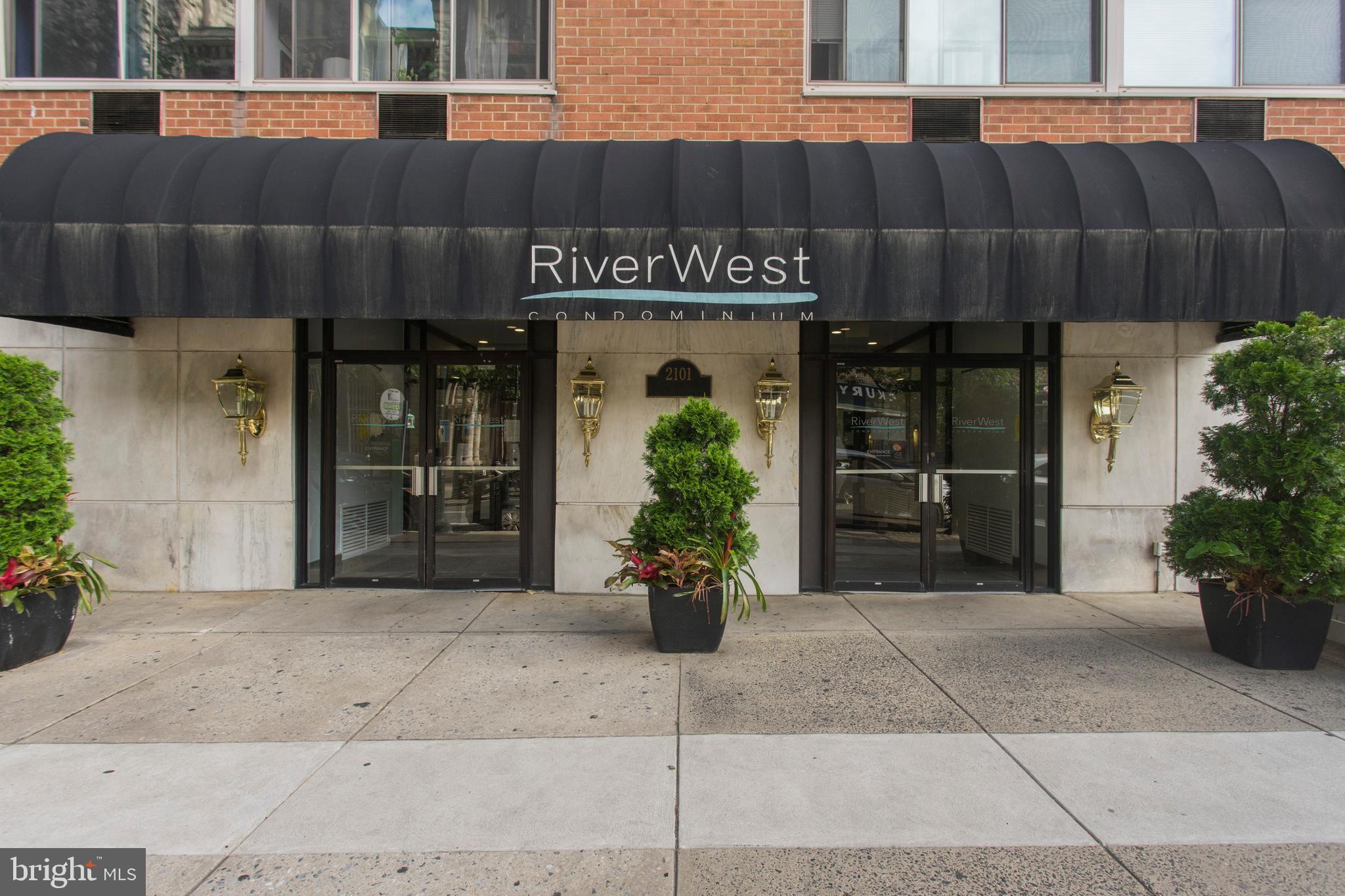 RITTENHOUSE SQUARE - Residential Lease