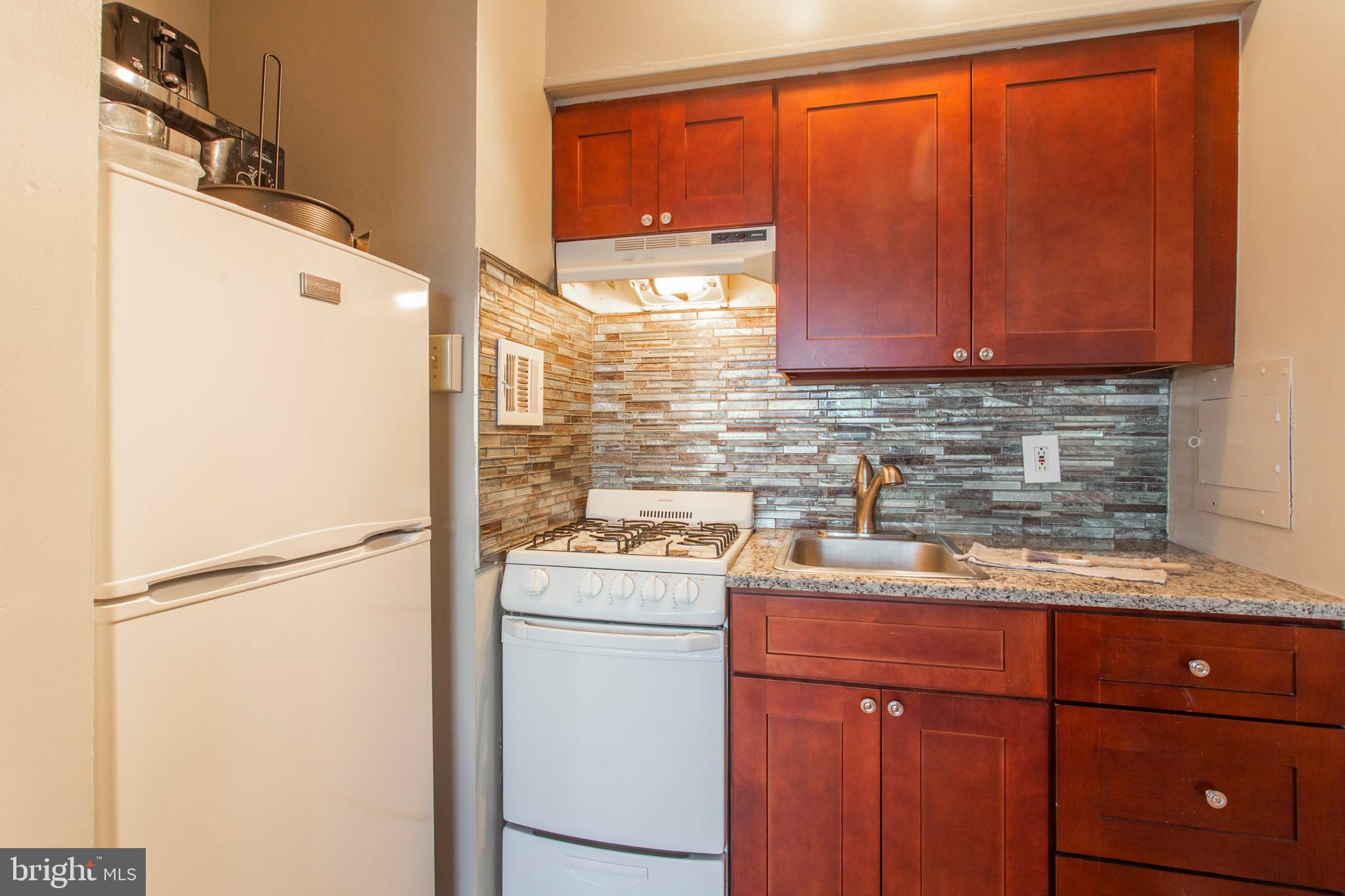 RITTENHOUSE SQUARE - Residential Lease