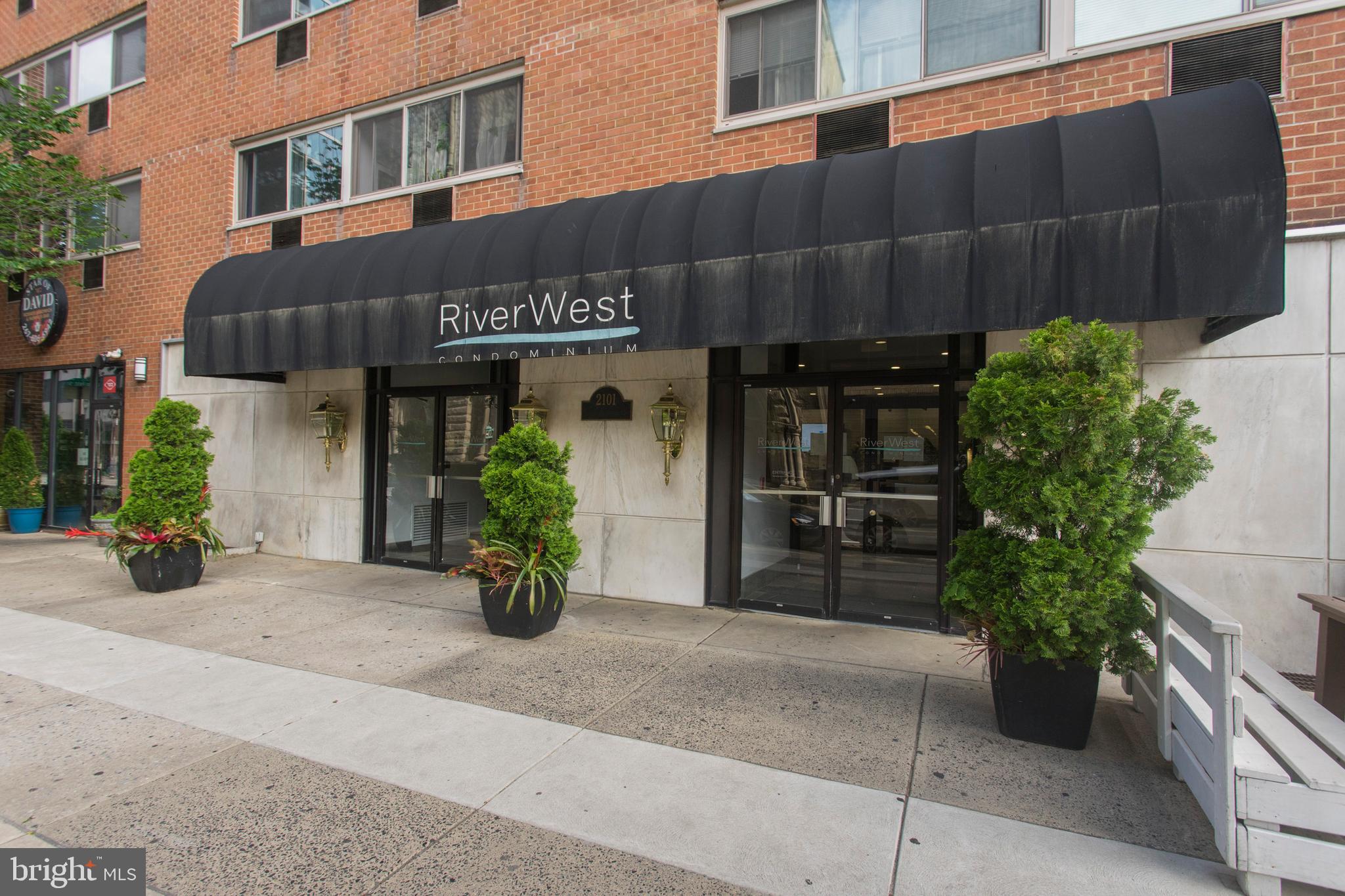 RITTENHOUSE SQUARE - Residential Lease