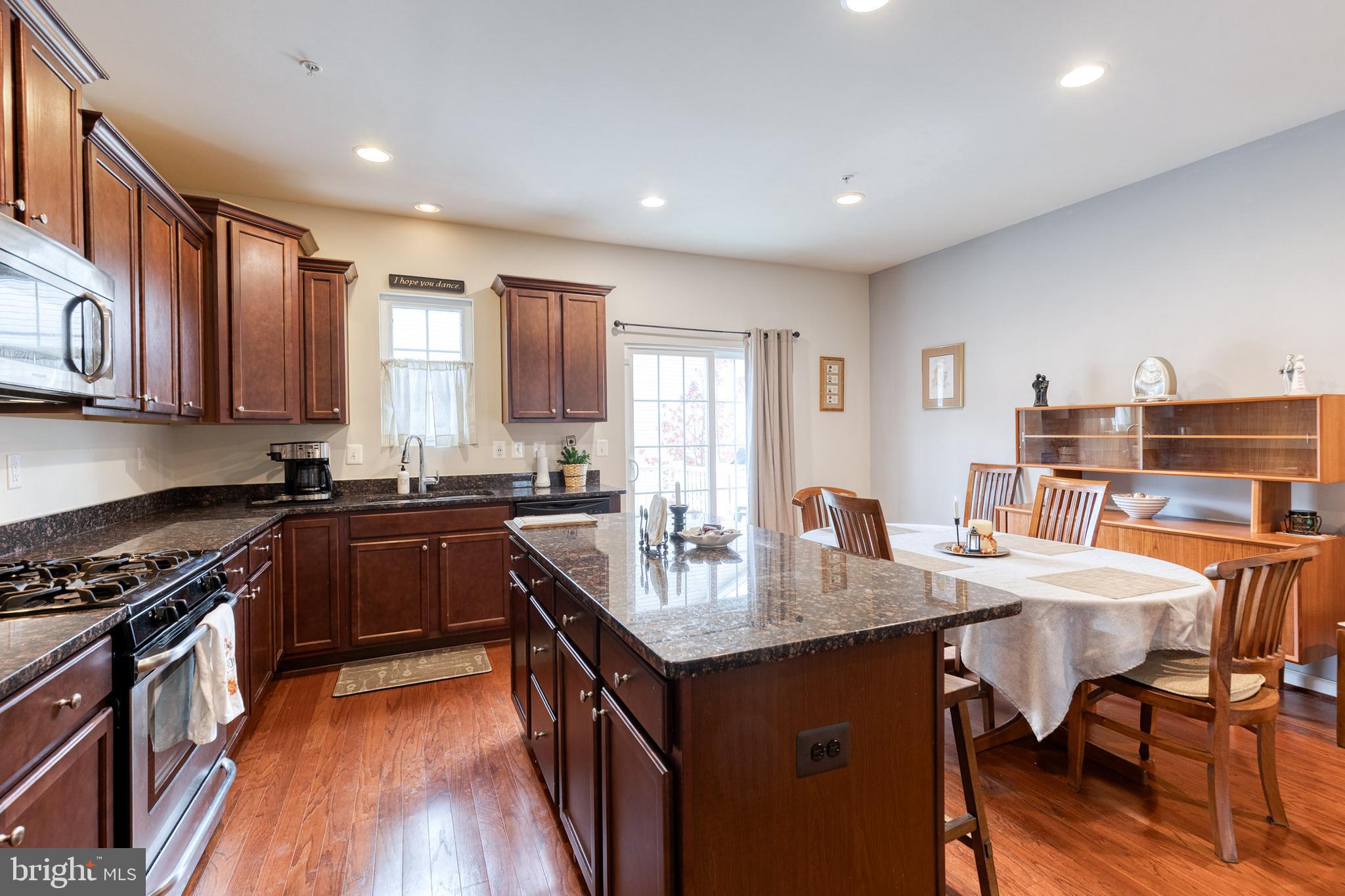 THE POINTE AT TANYARD SPRINGS - Residential