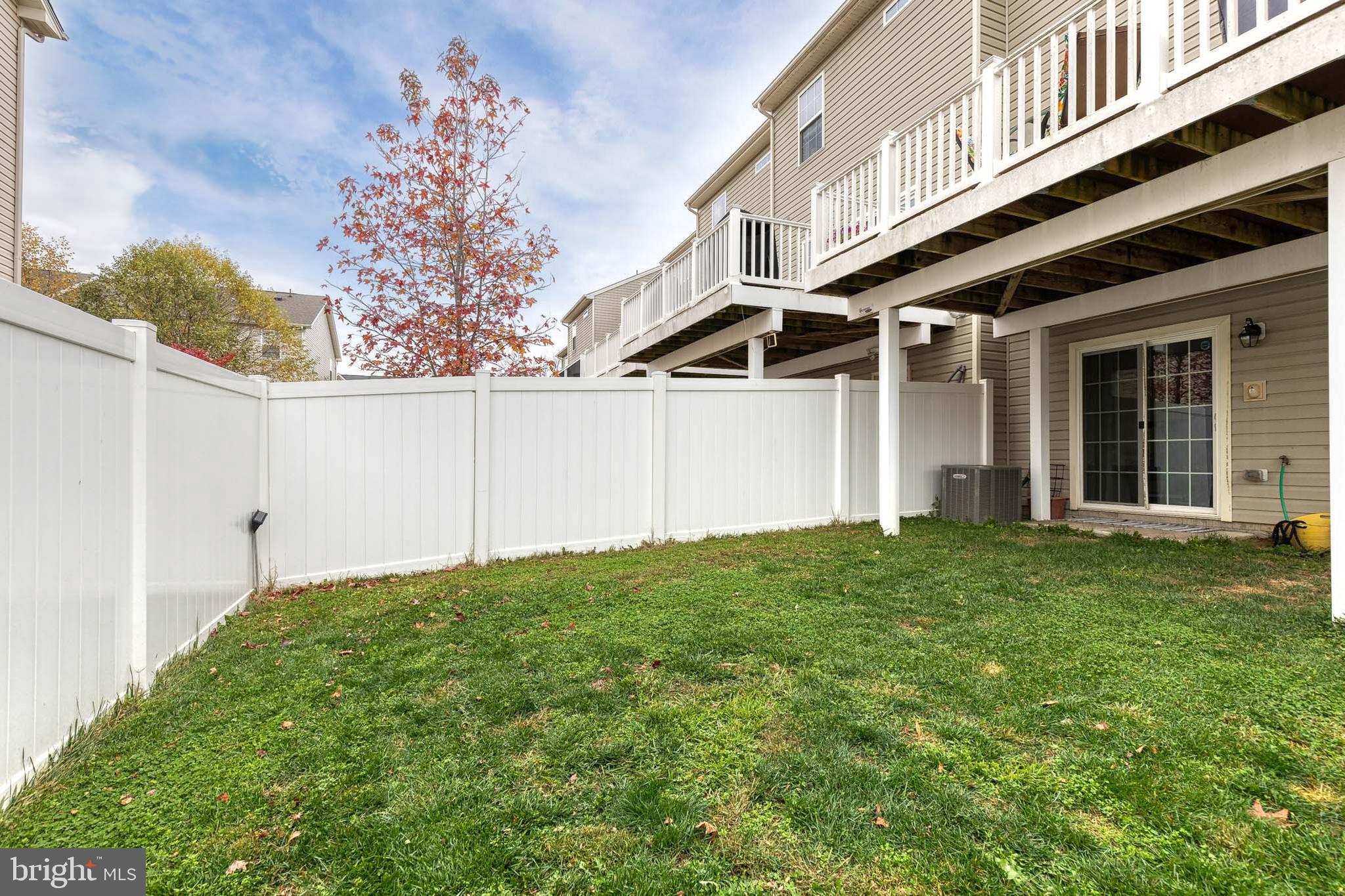 THE POINTE AT TANYARD SPRINGS - Residential