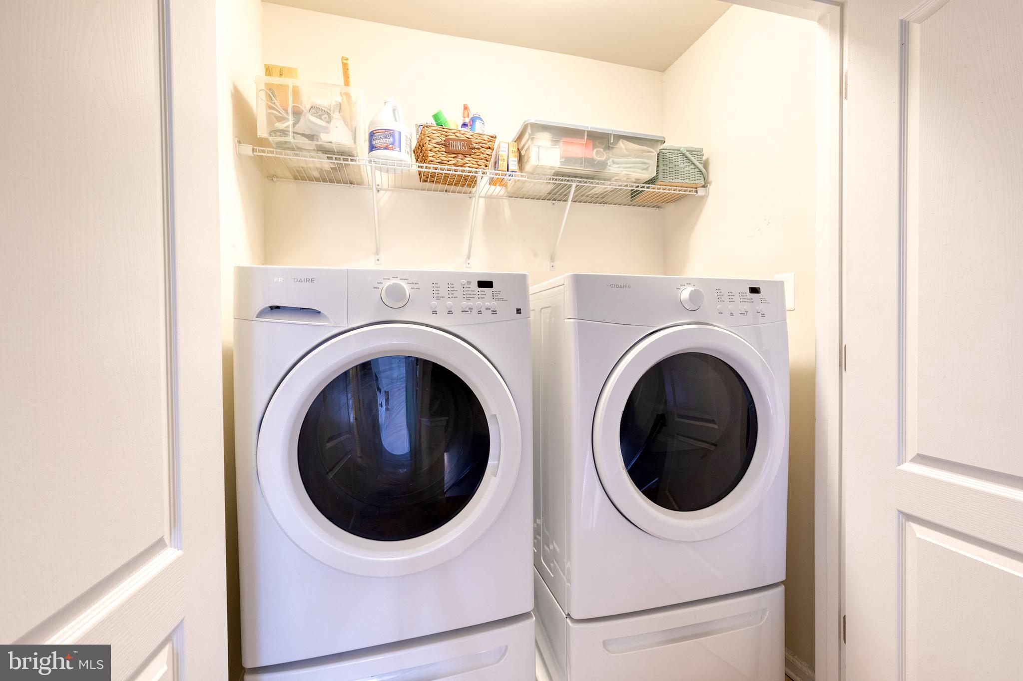 THE POINTE AT TANYARD SPRINGS - Residential